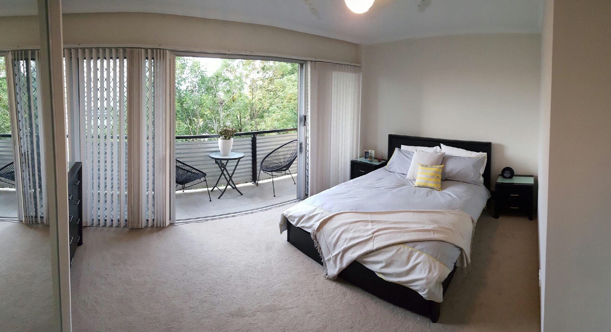 Master bedroom 5kmCBD (AIRPORT) in Wooloowin - Lutwyche, Brisbane