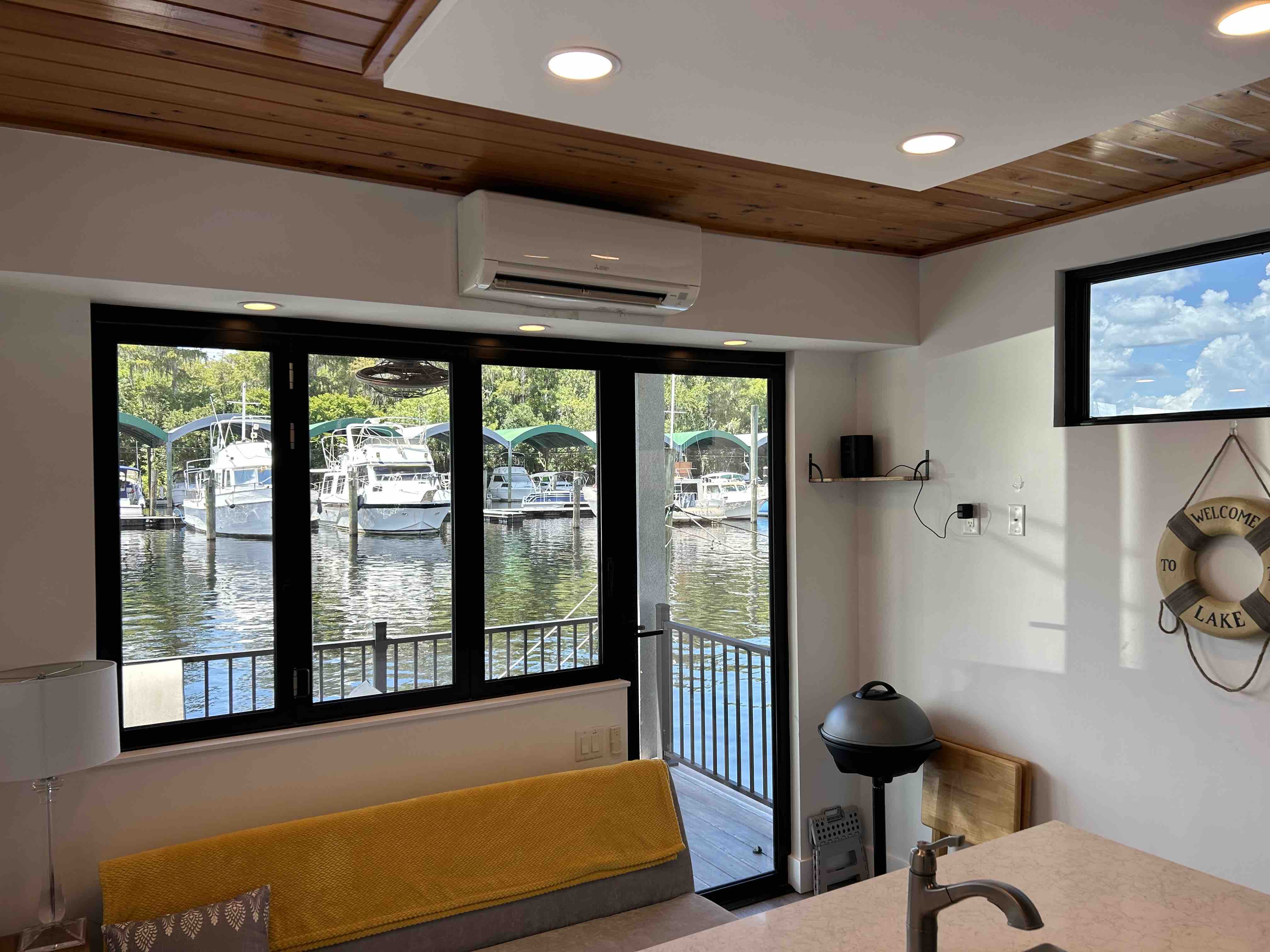 Boat Tree Marina Floating Home Sanford - Houseboats for Rent in