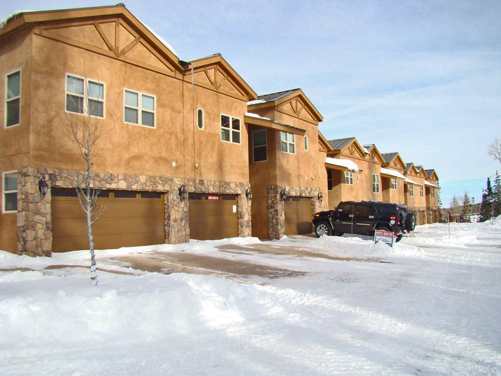Luxury Getaway in Brian Head. Easy ski access!