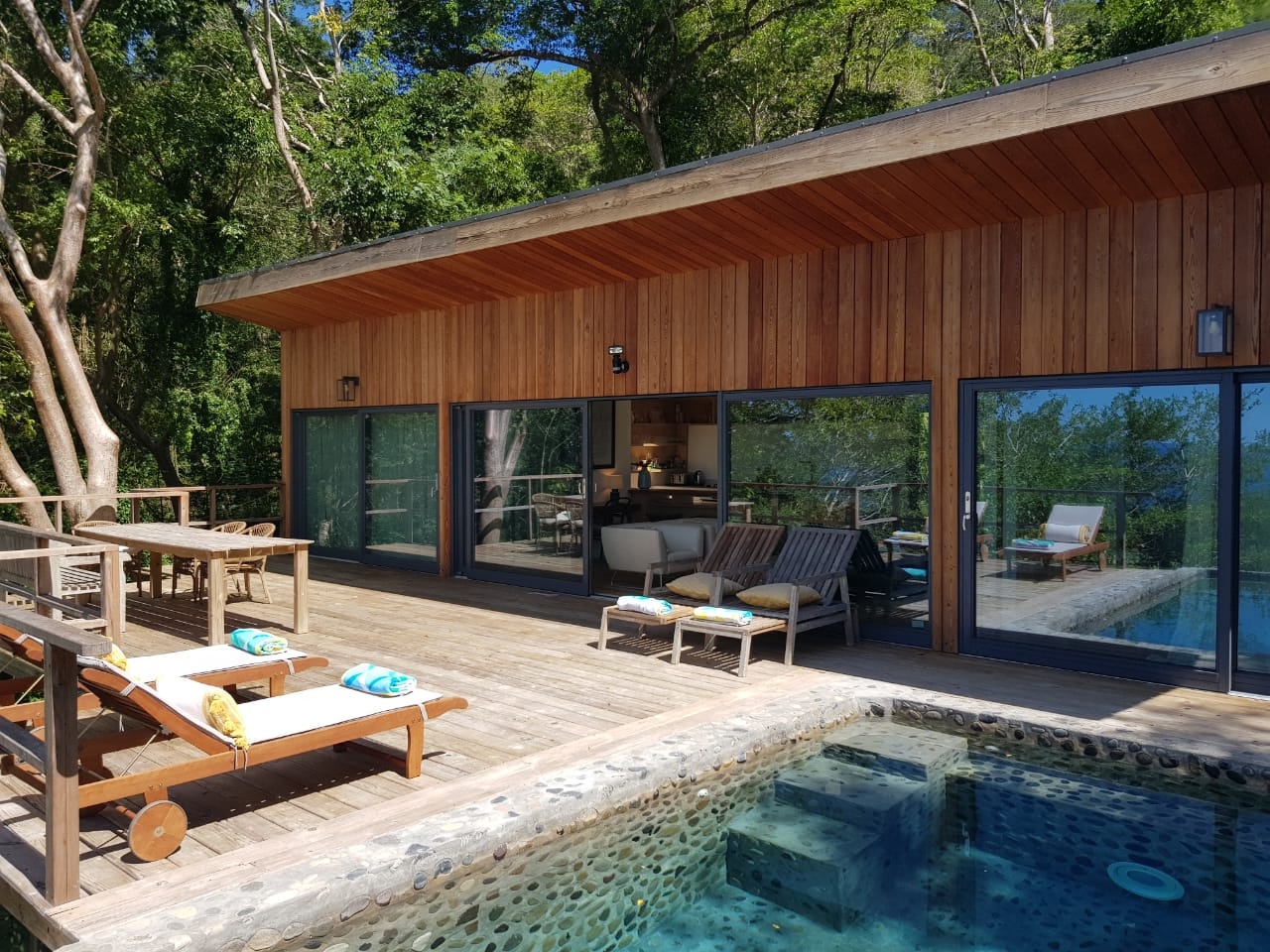 Gum Tree- a haven for couples, friends and family