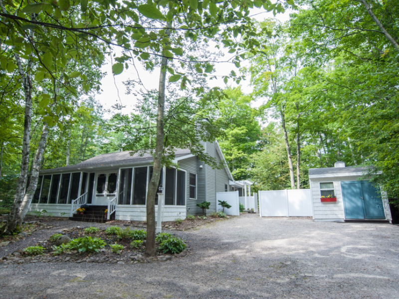 Kangaroo Lake Road Cottage