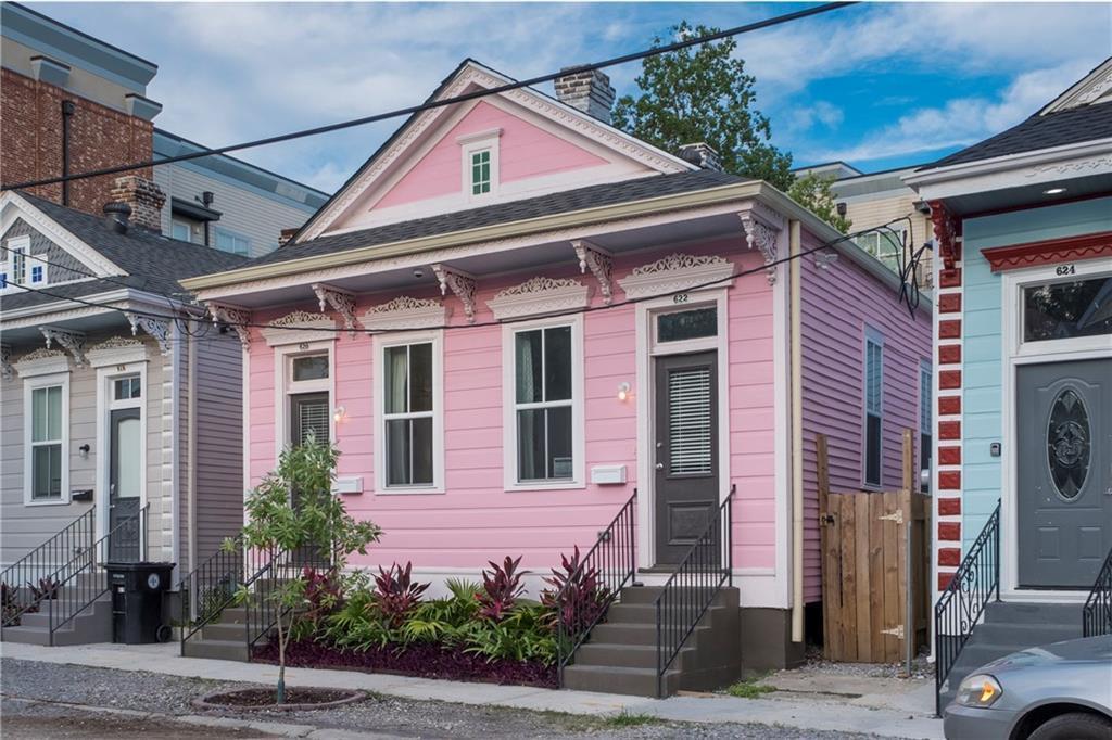 ♥ Dottie Charming 1920s Cottage Near Festivals Houses for Rent in