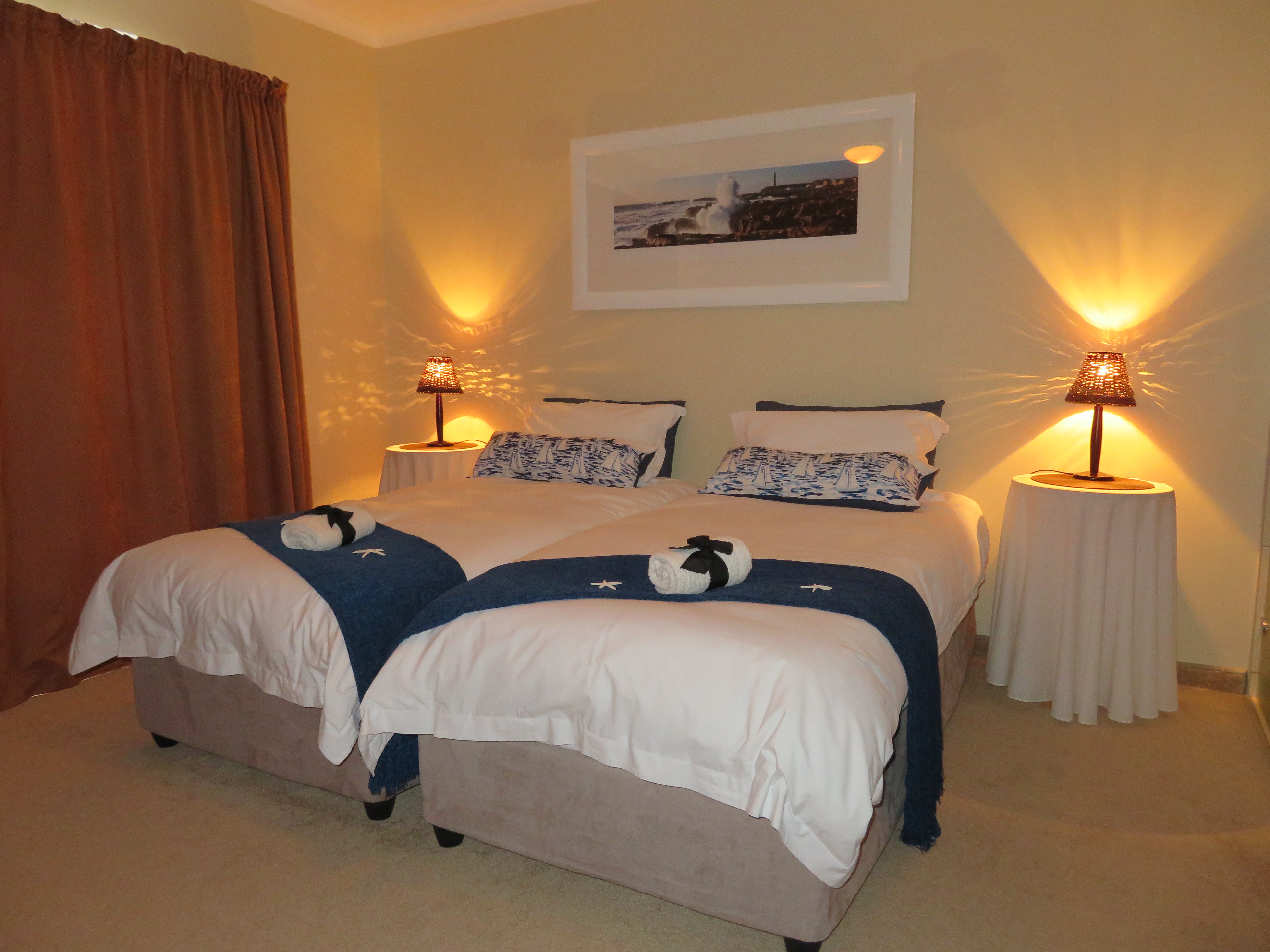 Self catering flat, walking distance to the beach