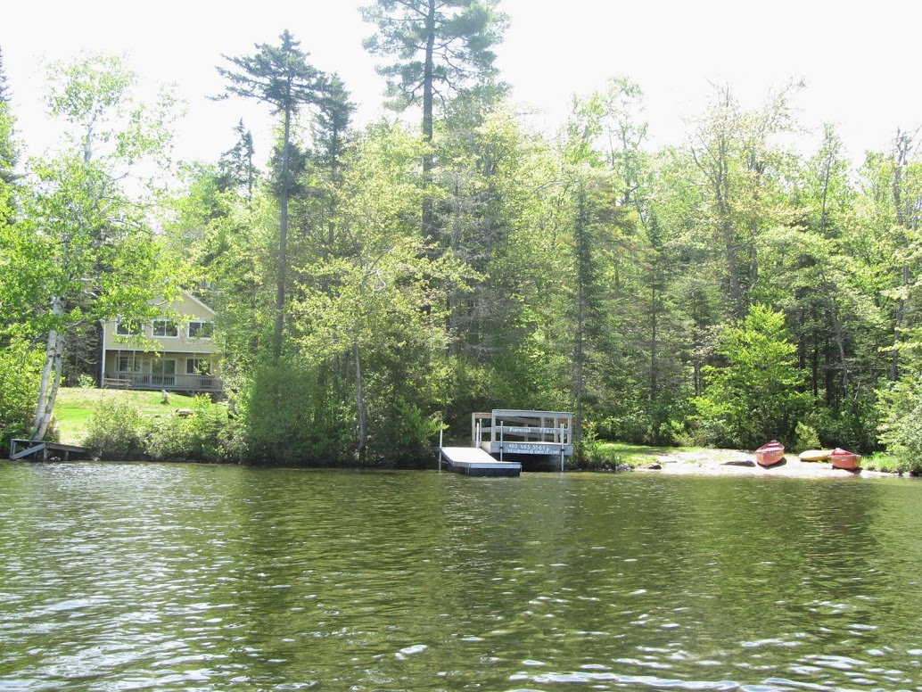3BR 150' from pristine Lake Armington Houses for Rent in Piermont