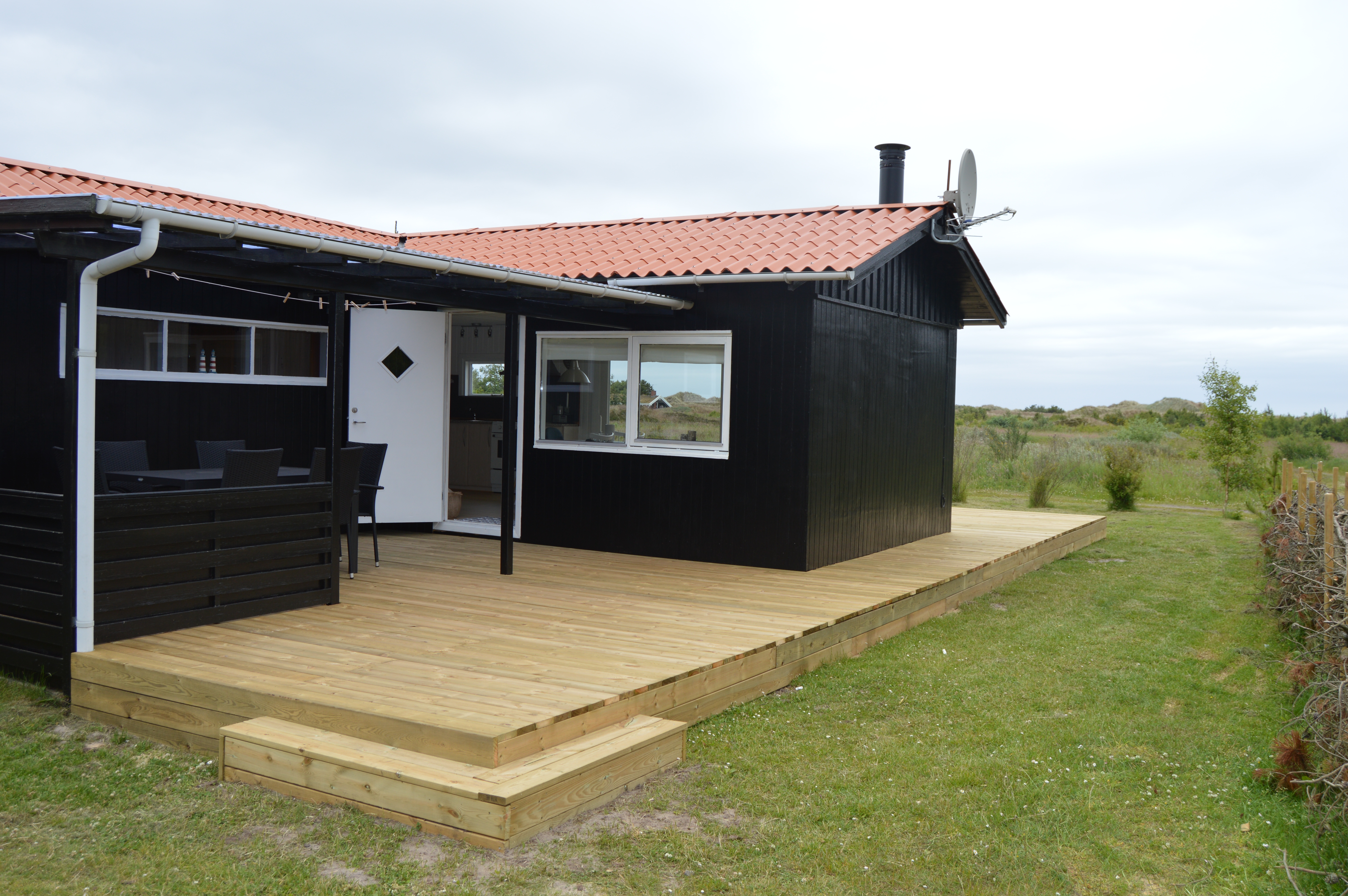 Cottage near lovely beach