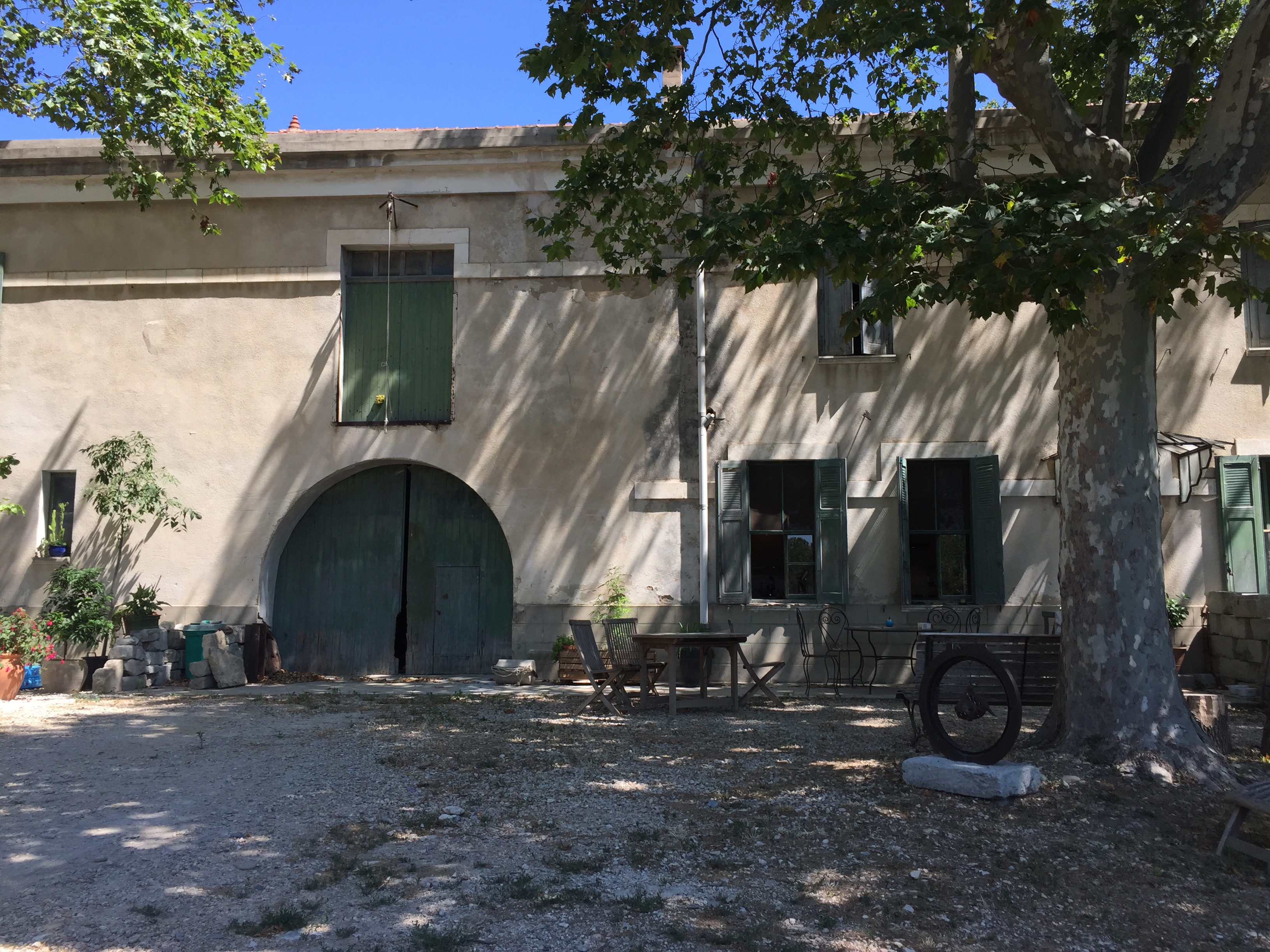 QUIET PROVENCAL MAS & NATURE AUTHENTICITY
