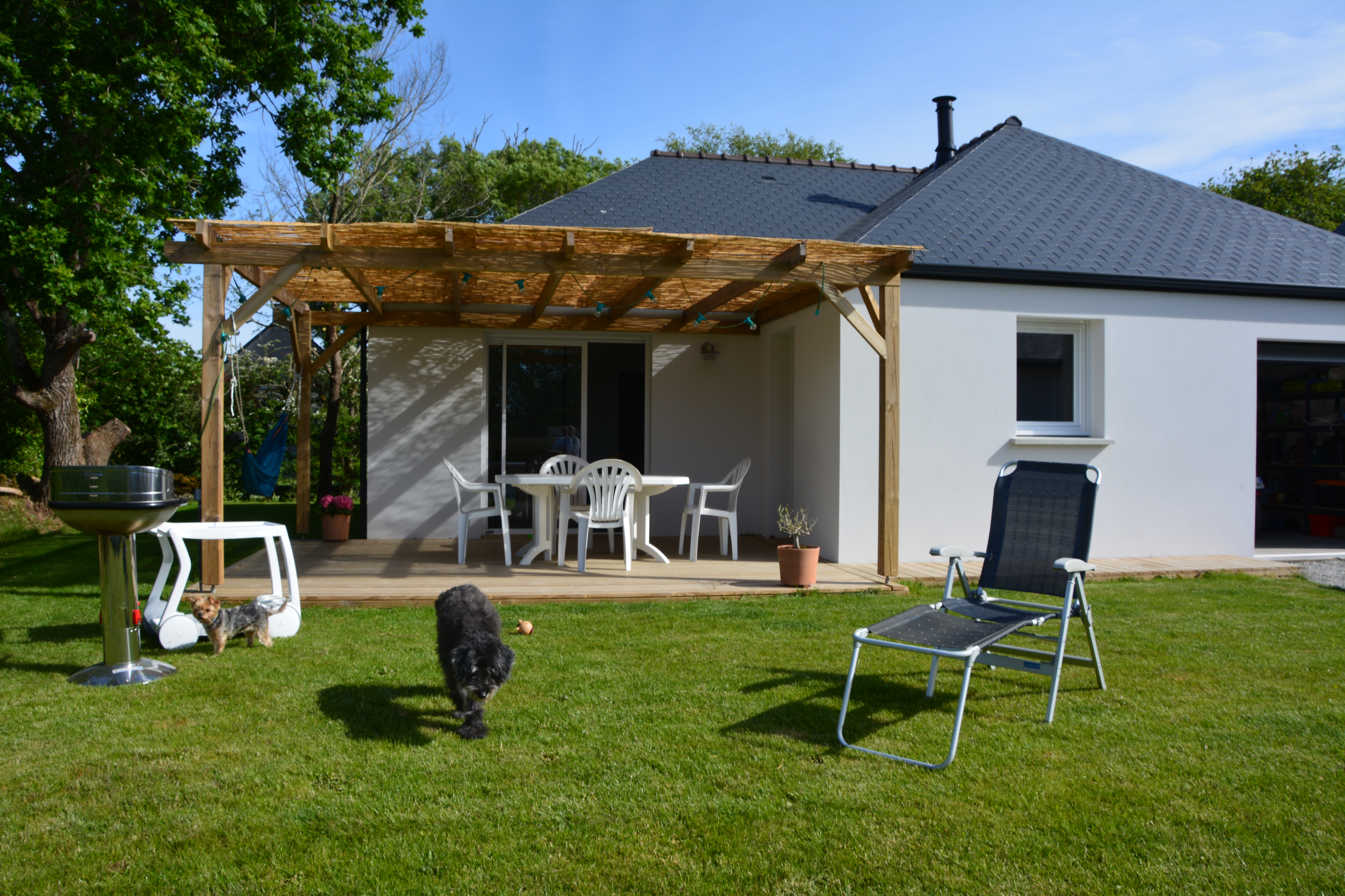 6 year old house, 600 m from the beach by a path
