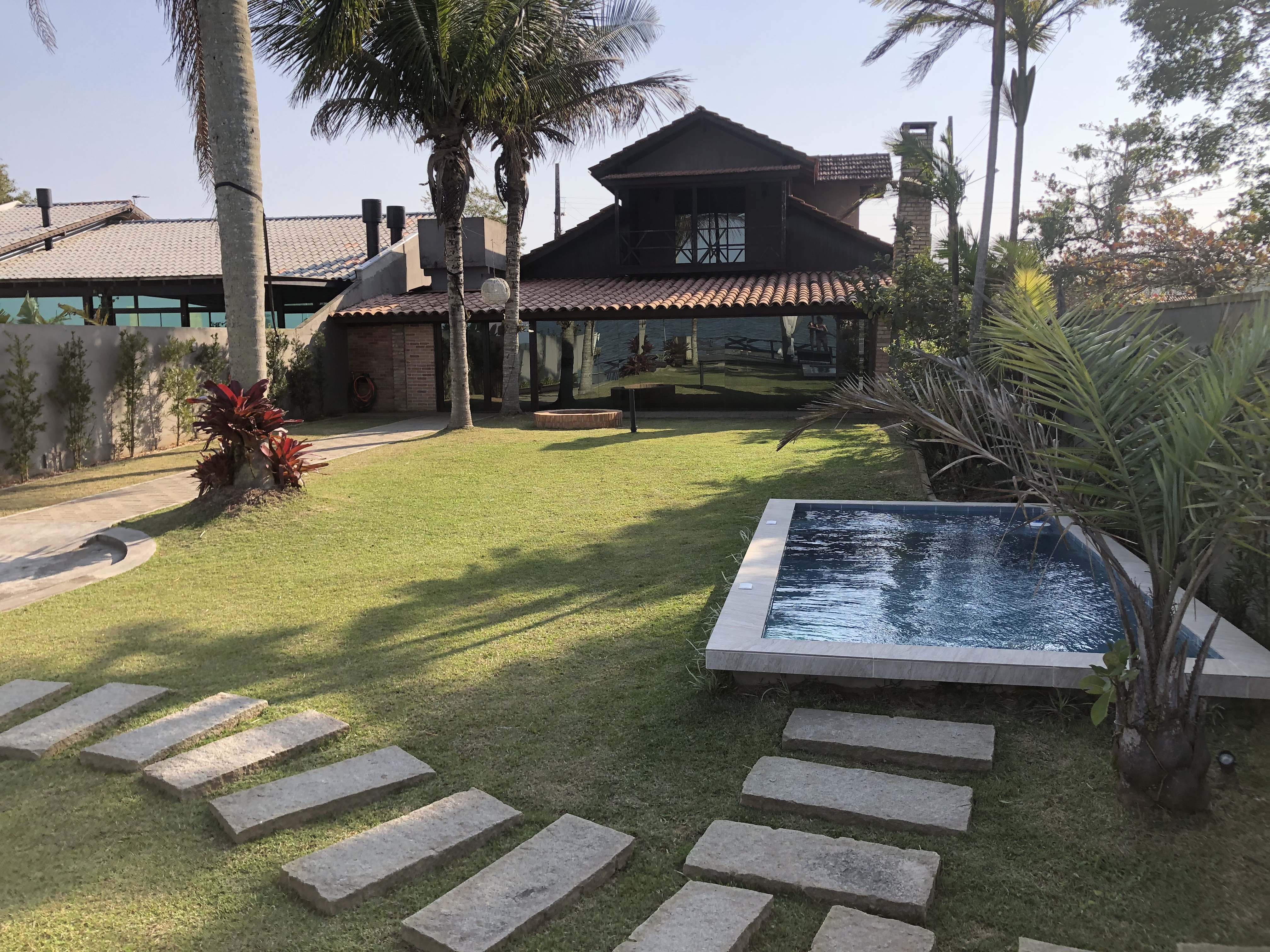 Casa na lagoa Balneário Barra do Sul