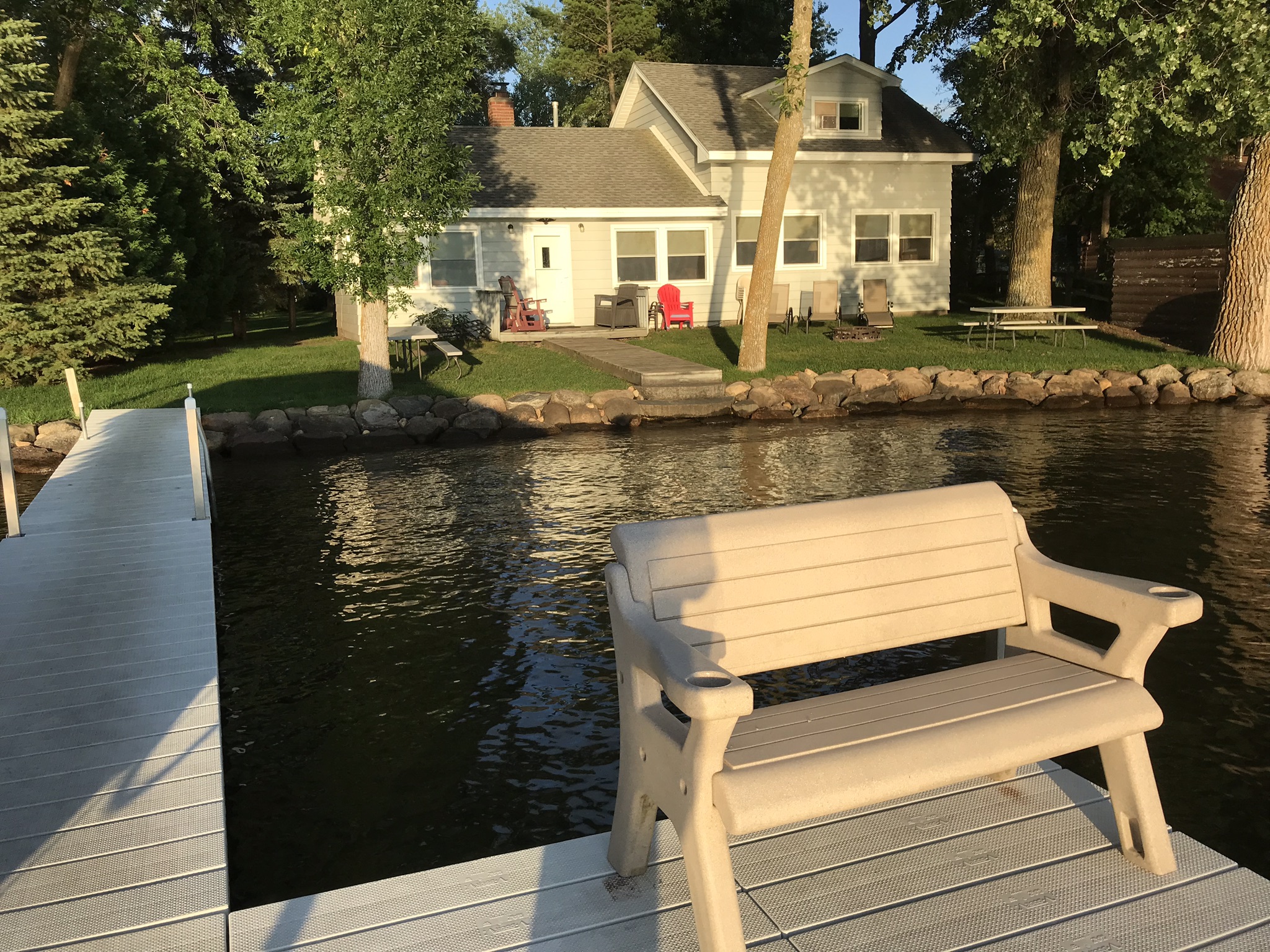 Lake Sylvia Peninsula Paradise, 17’ Water Clarity
