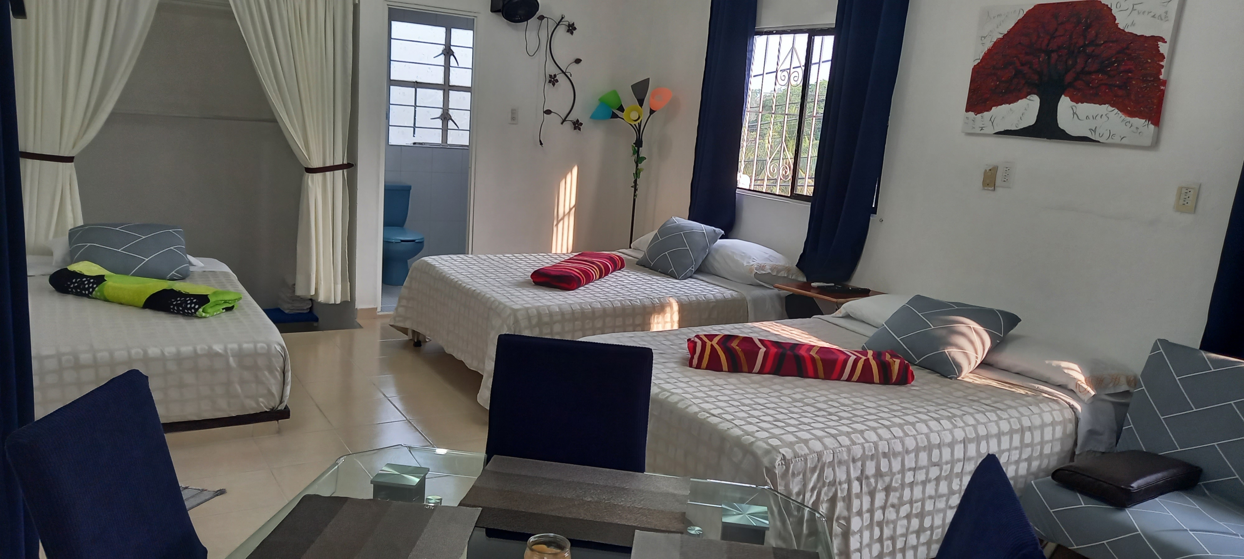 IGSA. Comfortable apartment, AC,TV, cable, wifi, kitchen.