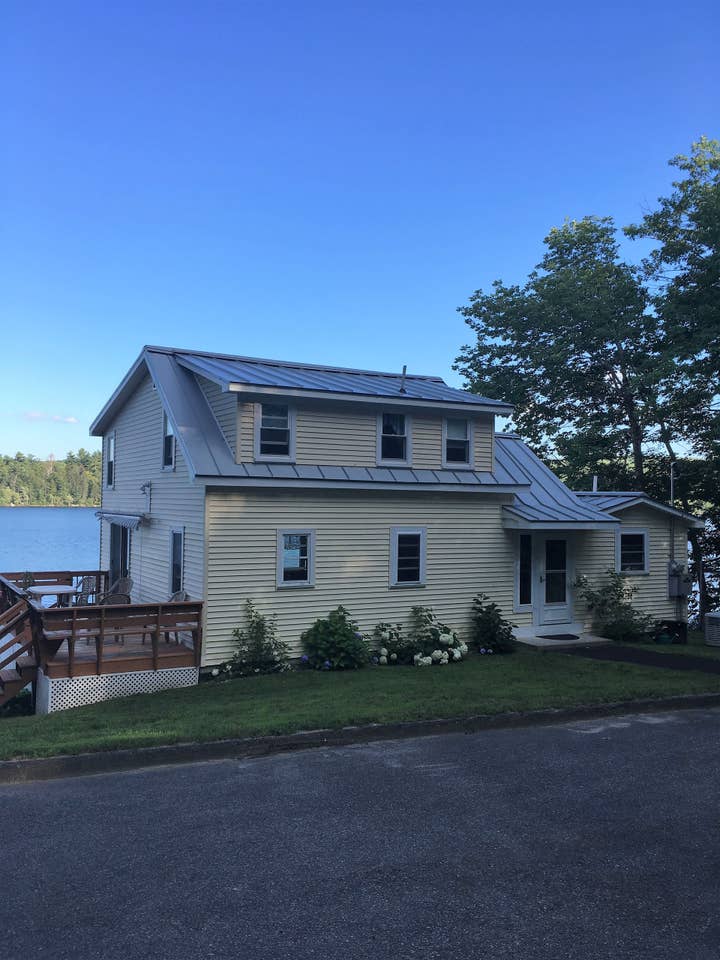 The Pearl of Lake Saint Houses for Rent in Liberty, Maine