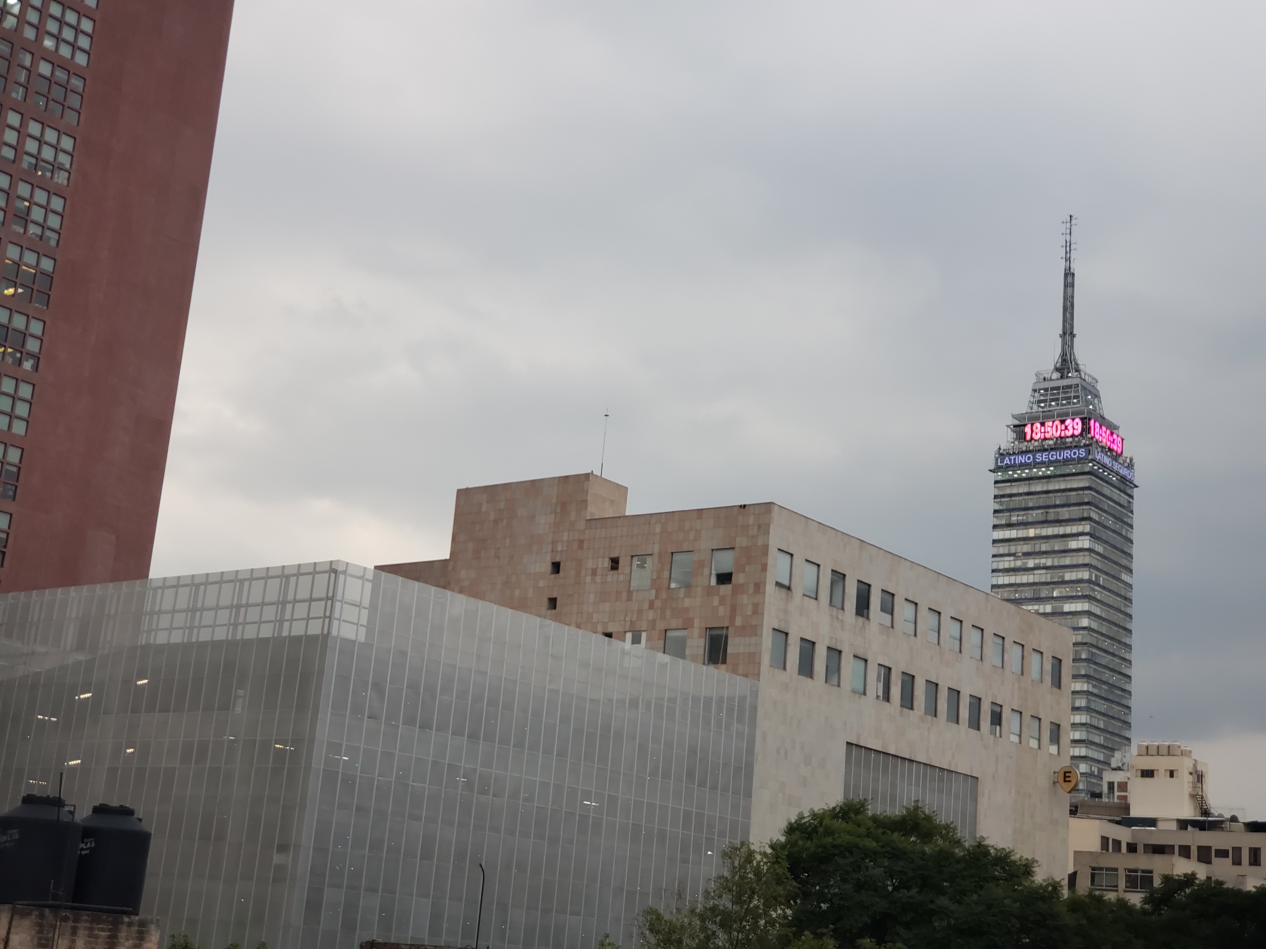 Cómodo y pequeño departamento con vista a la CDMX