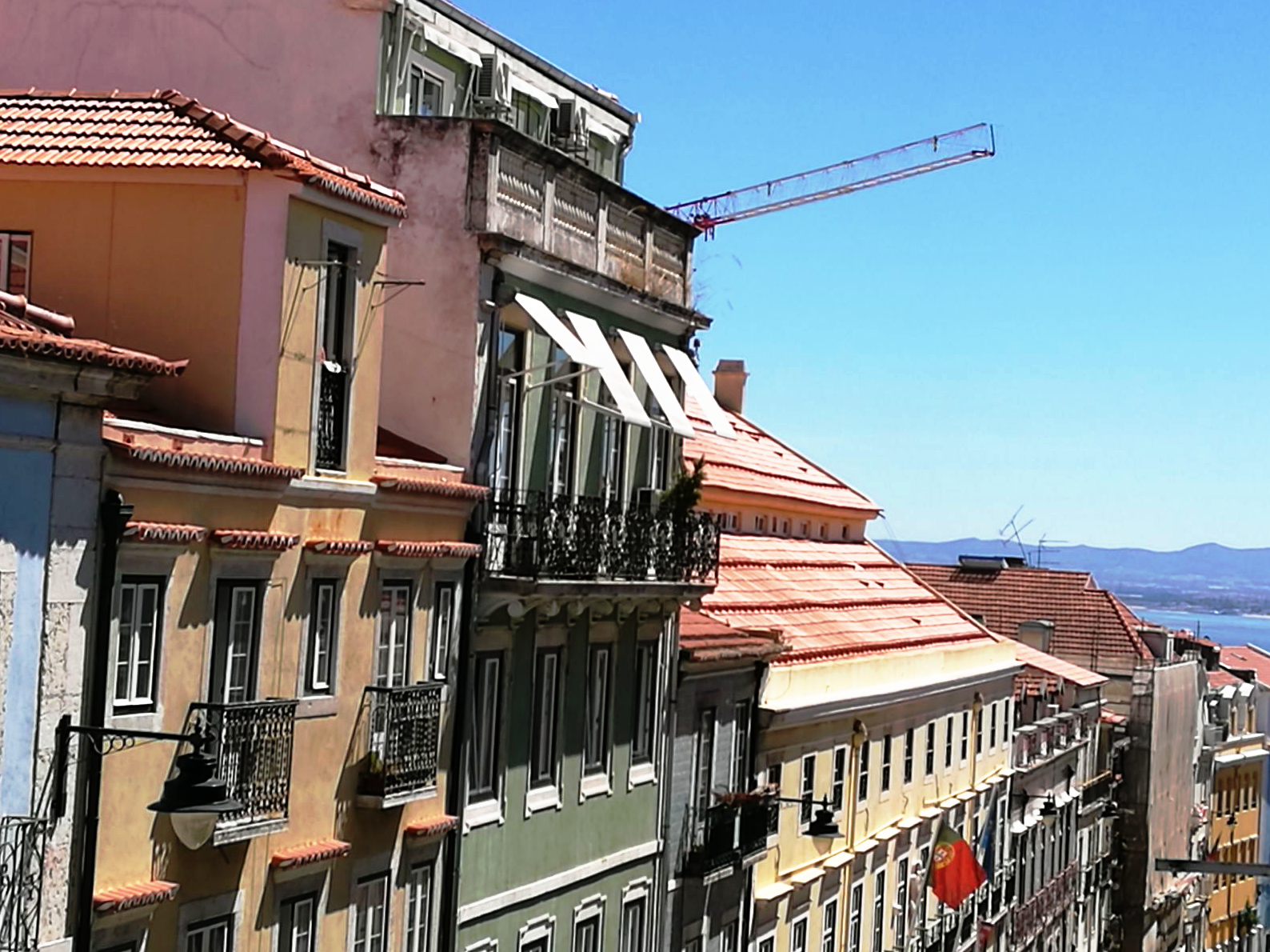Cozy&Walking distance to everything in Arroios, Lisbon