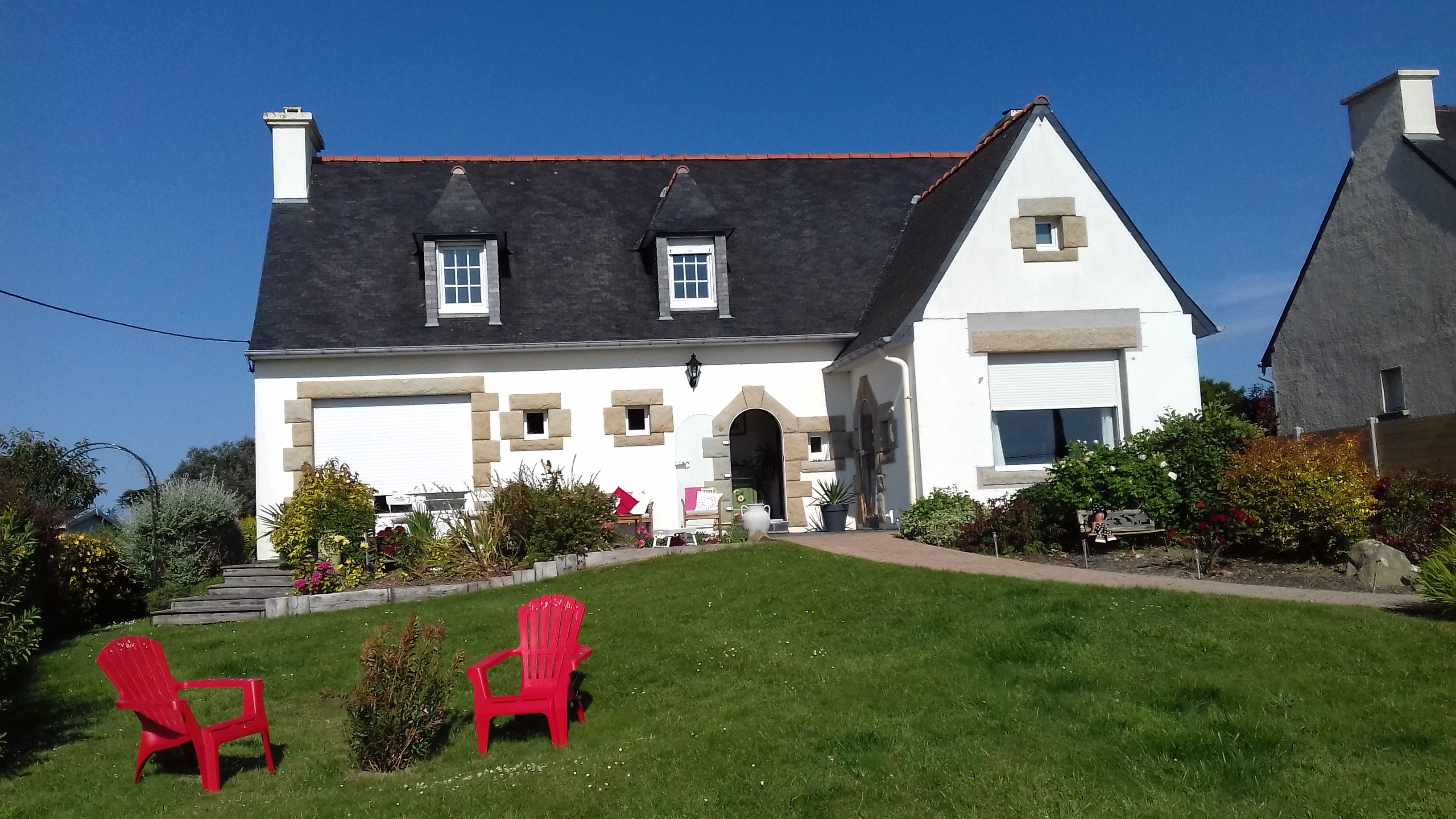 Beautiful neo-Bretonne  with sea view 500 m from the GR