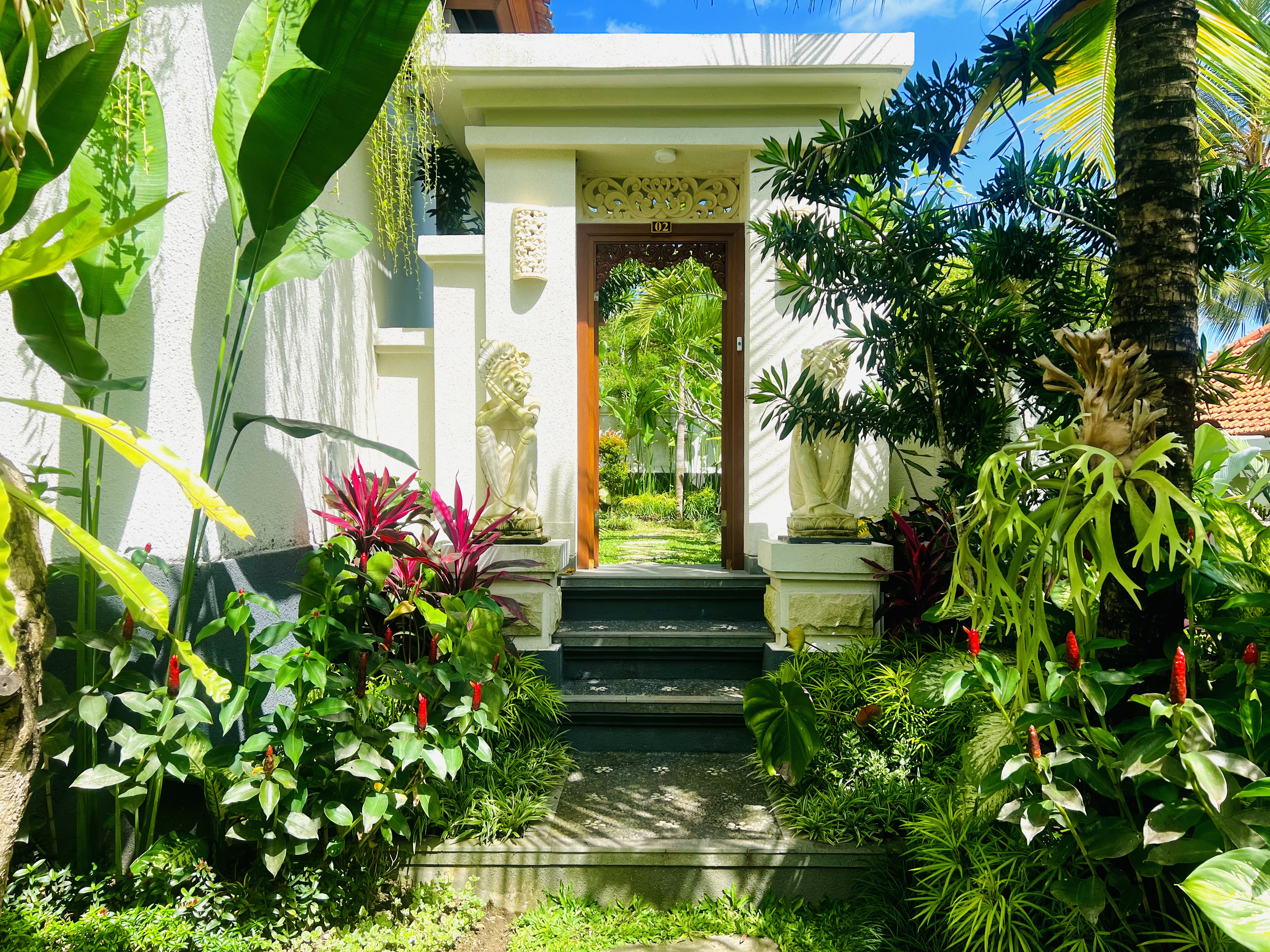 ANGSAKA Luxury Private Villa Ubud 02