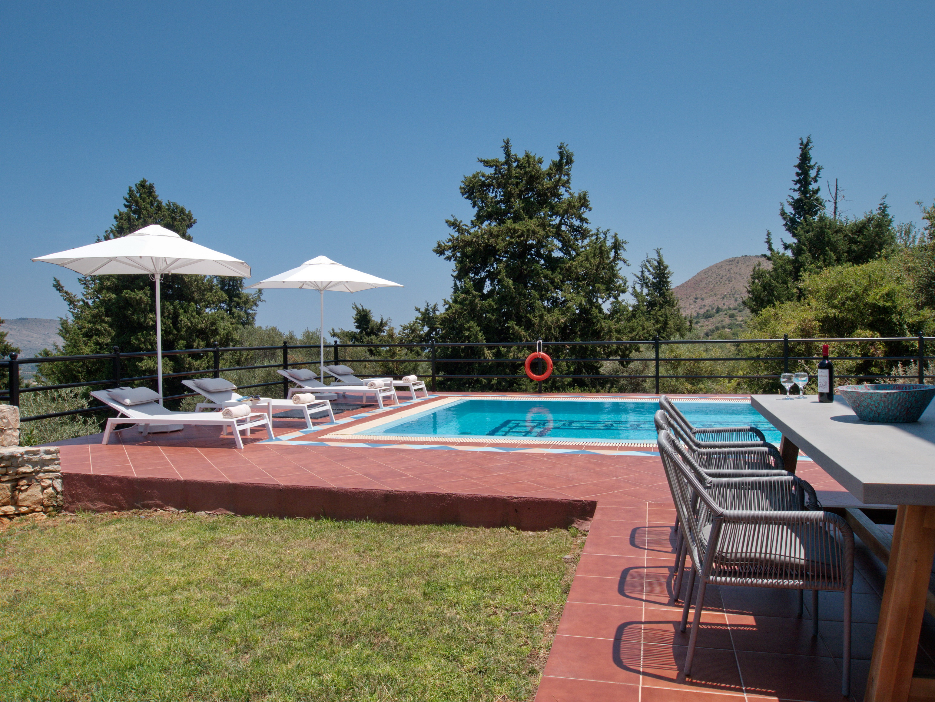 Villa Artemis, Vrisses, Crete in Αποκορώνου, Crete