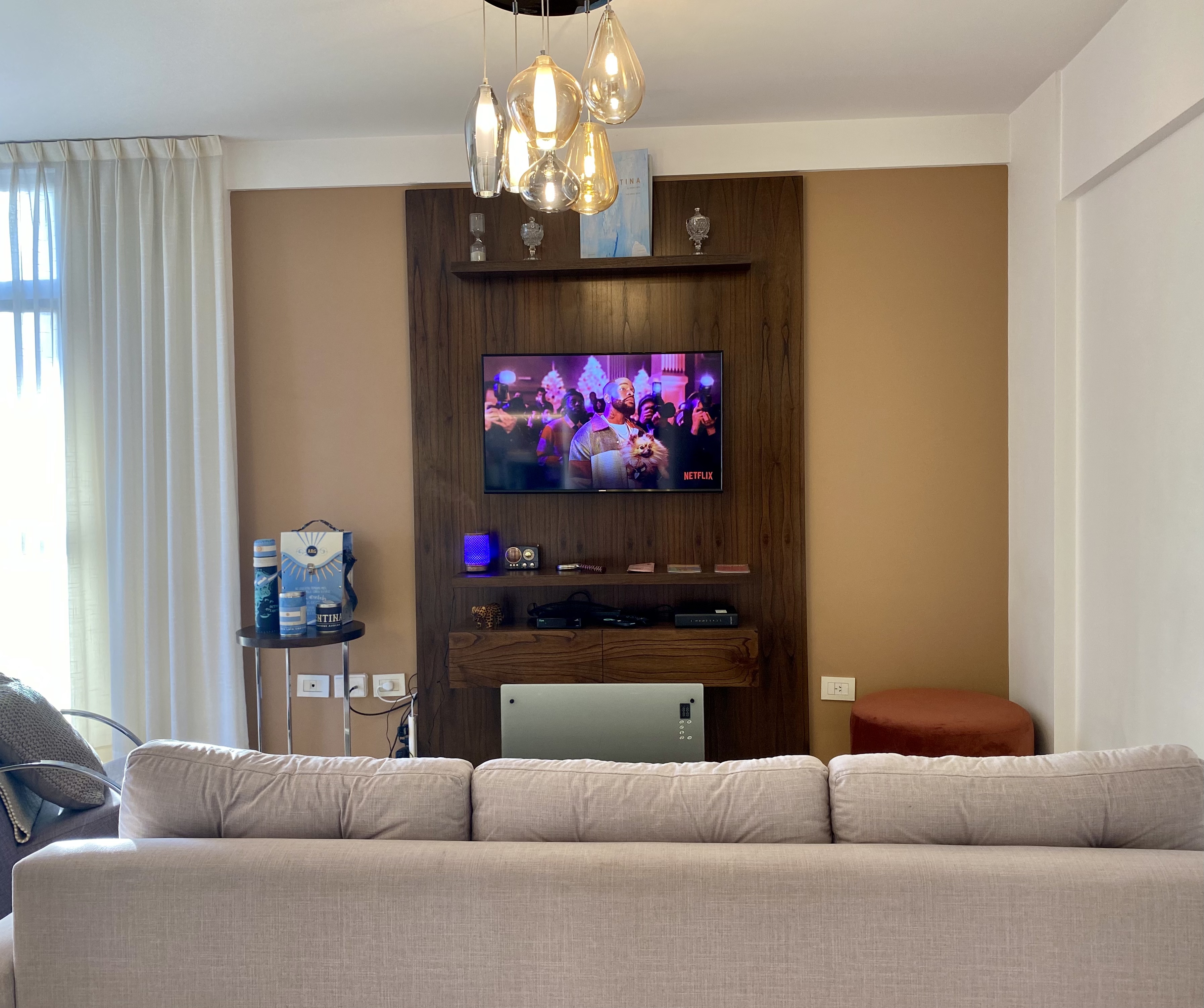 “Central Hts.” 5* Star Luxury Apt. Suite XLNT LOC.