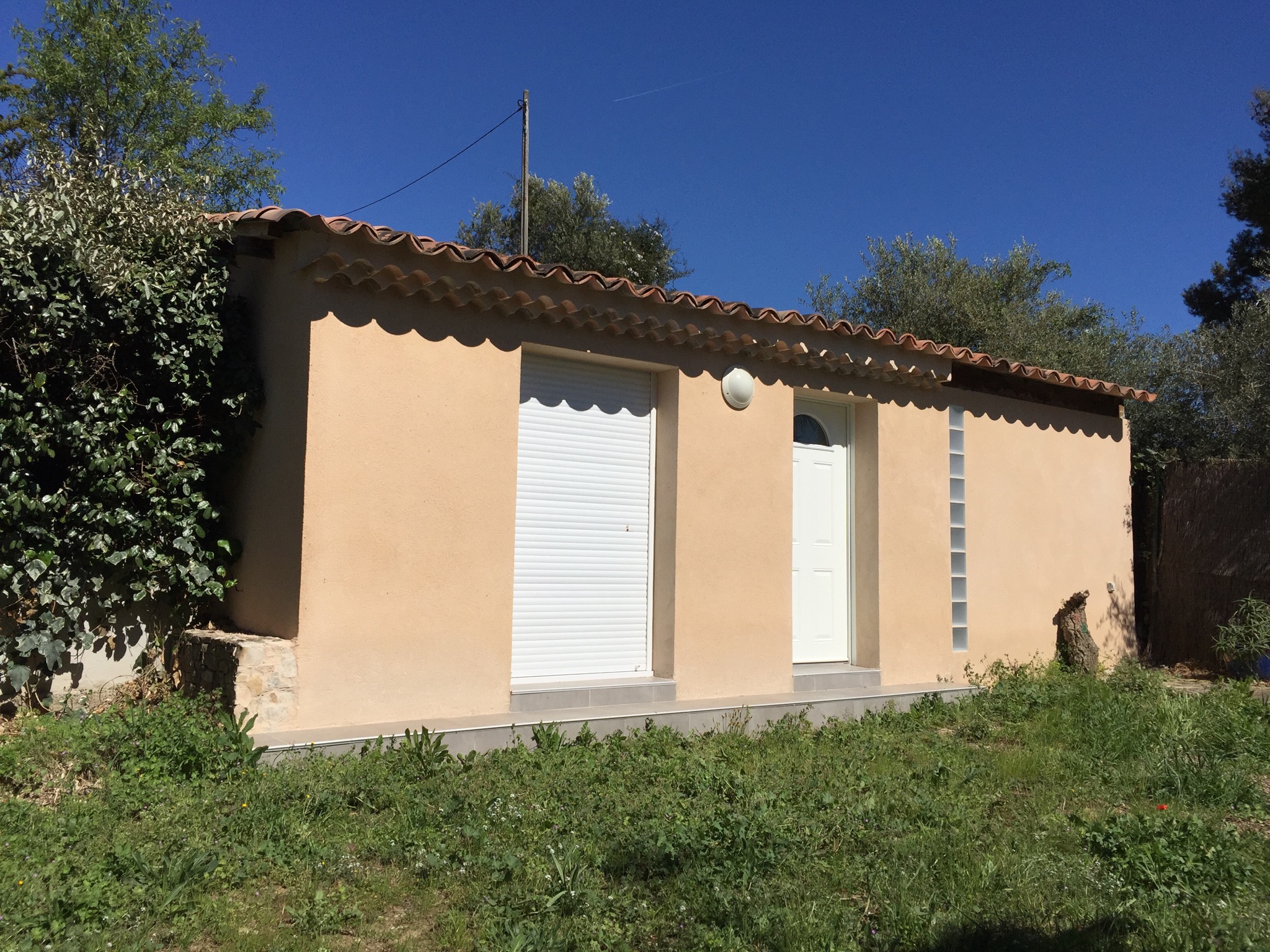 Chambre  Neuve   Independent sur Jardin
