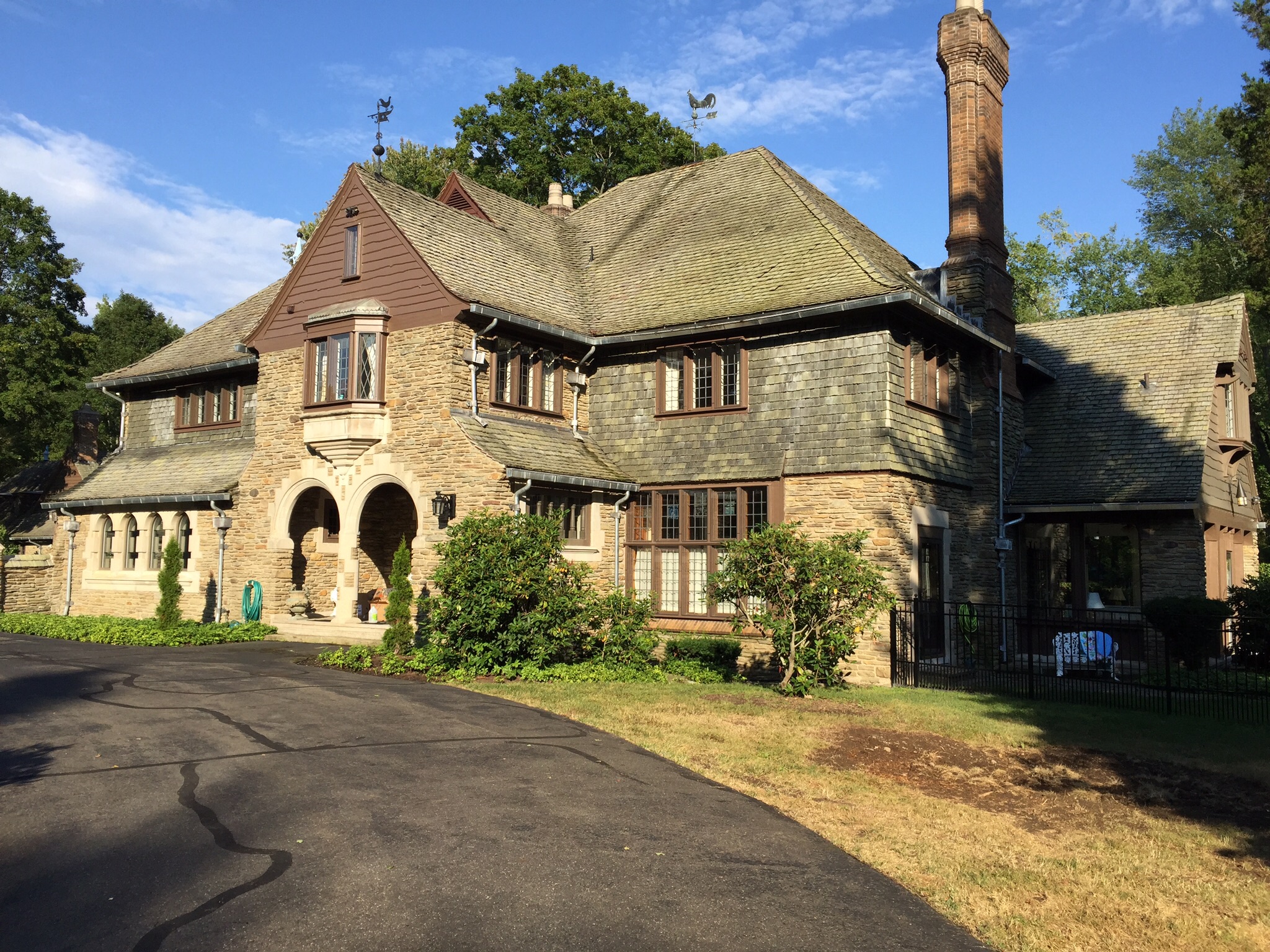 Private Lakefront Estate . Historic and meticulously maintained Estate