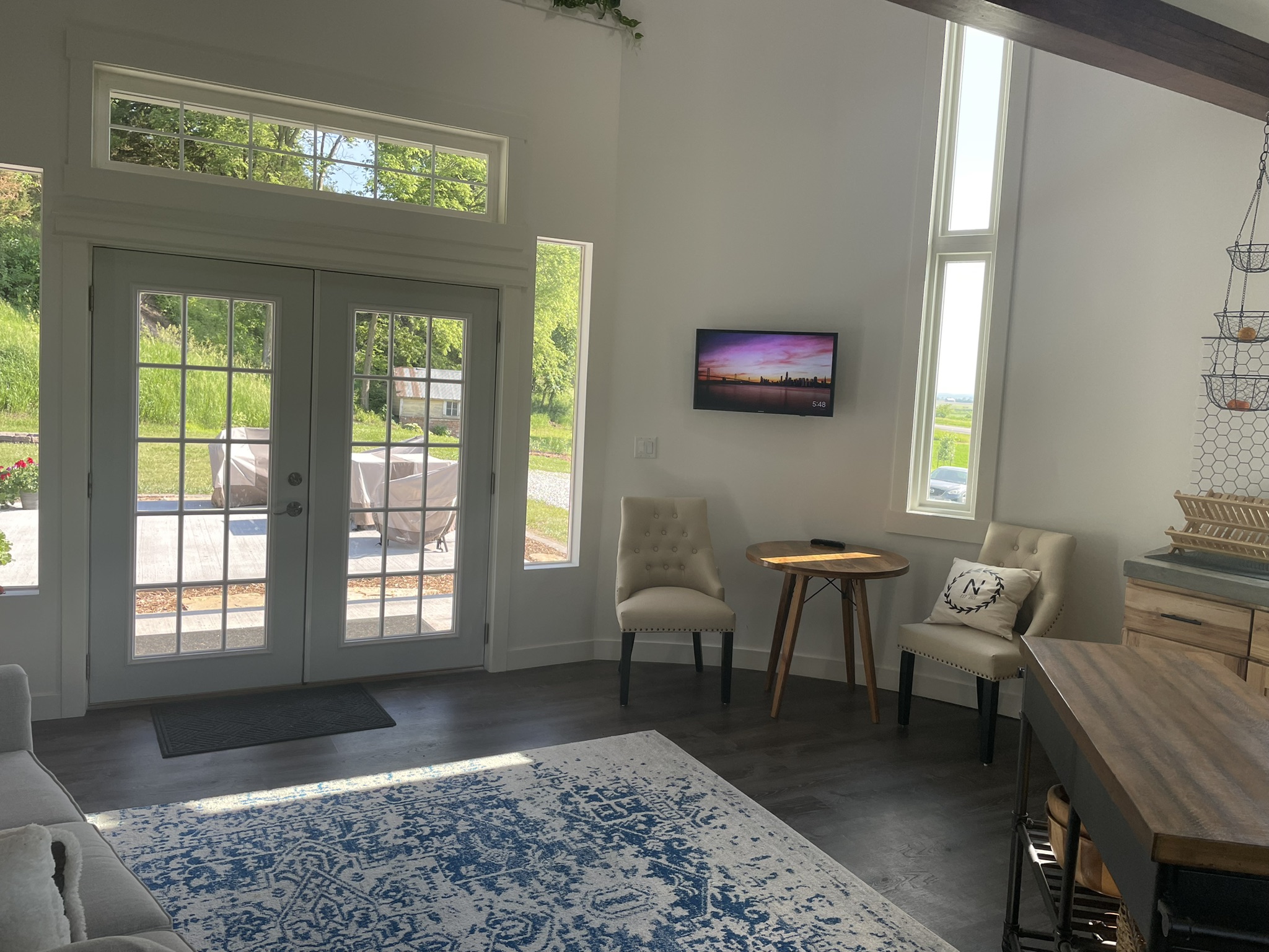 Grain Bin Getaway Tiny houses for Rent in Missouri Valley, Iowa