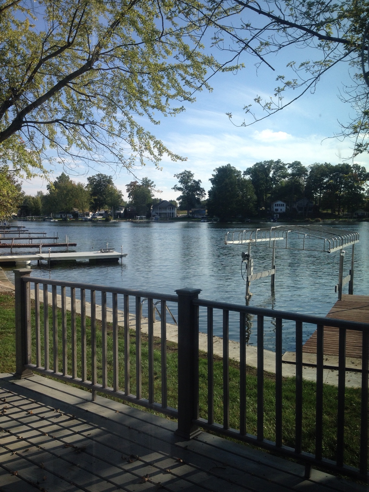 Quaint, cozy lake front cottage on Westler Lake Cottages for Rent in