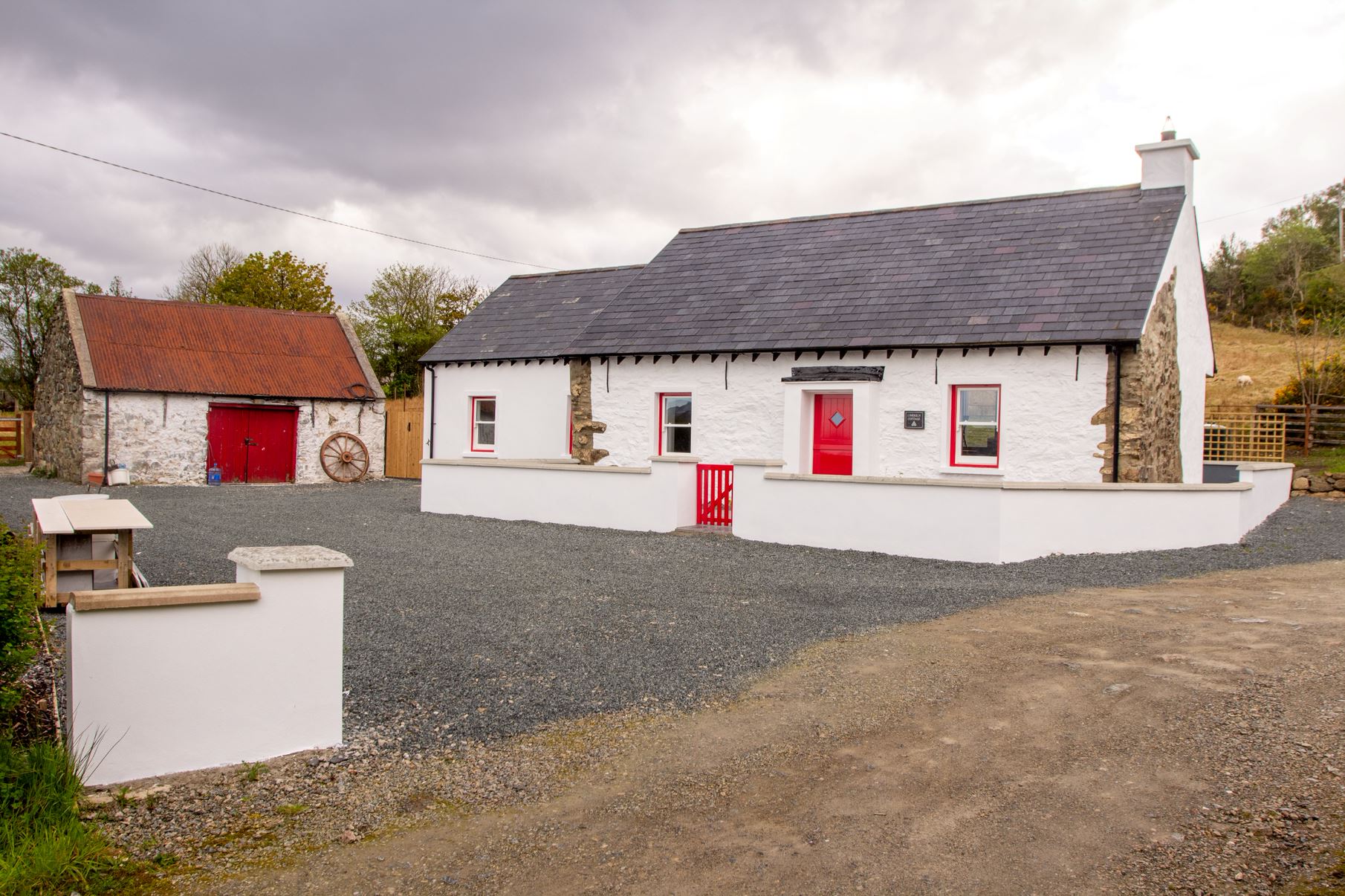Lime Kiln Cottage Cottages for Rent in Termon, County Donegal