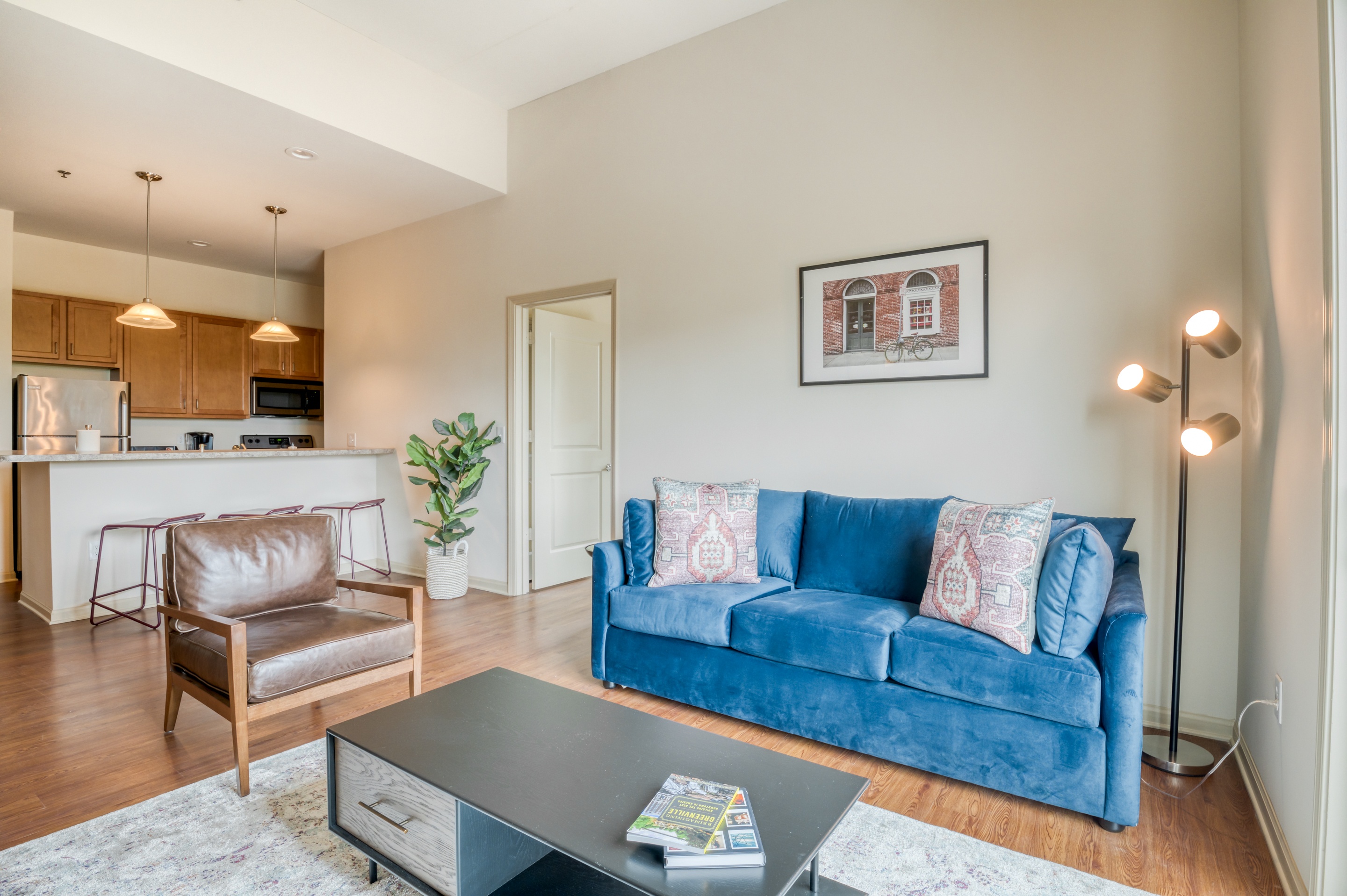 Mint House Downtown Greenville 2 Bed Apt w Office Serviced