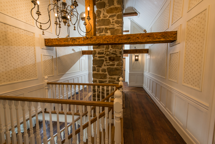 Le Canadien chambre (4) avec salle de bain privée Bed and breakfasts