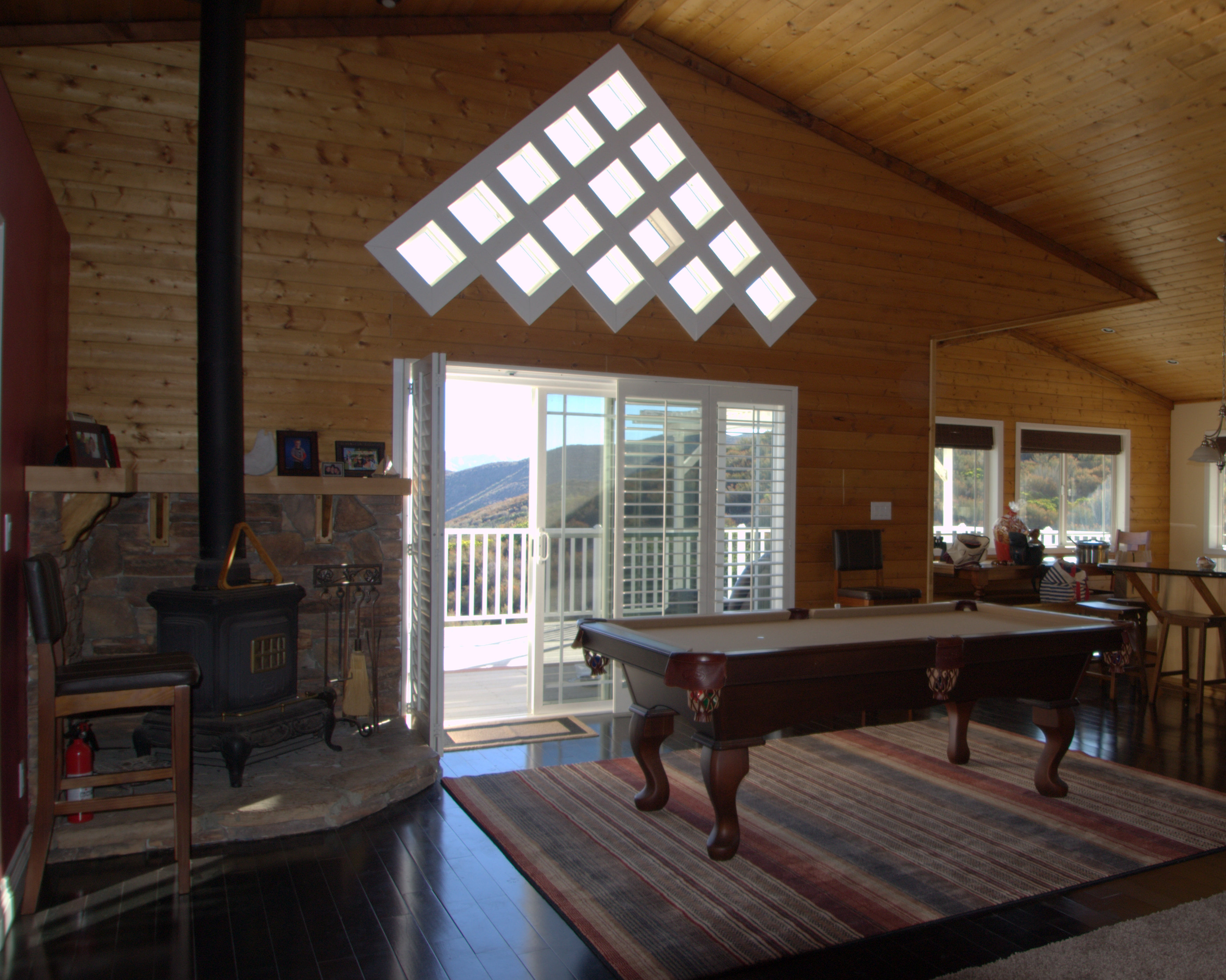 Little Horsethief Hideaway at Silverwood Lake Cabañas en renta en