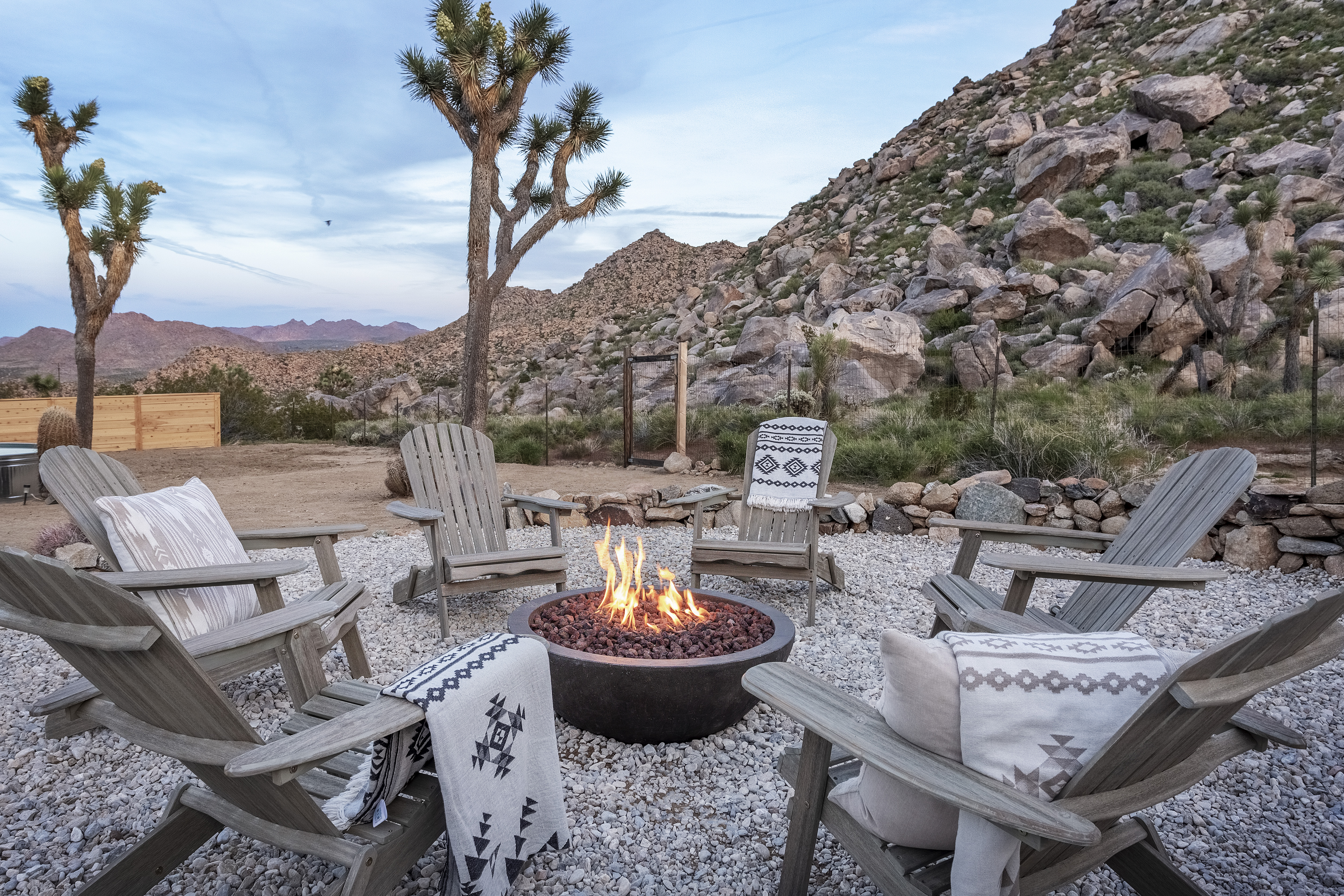Ravenrock A Luxury Desert Retreat Houses For Rent In Joshua Tree California United States