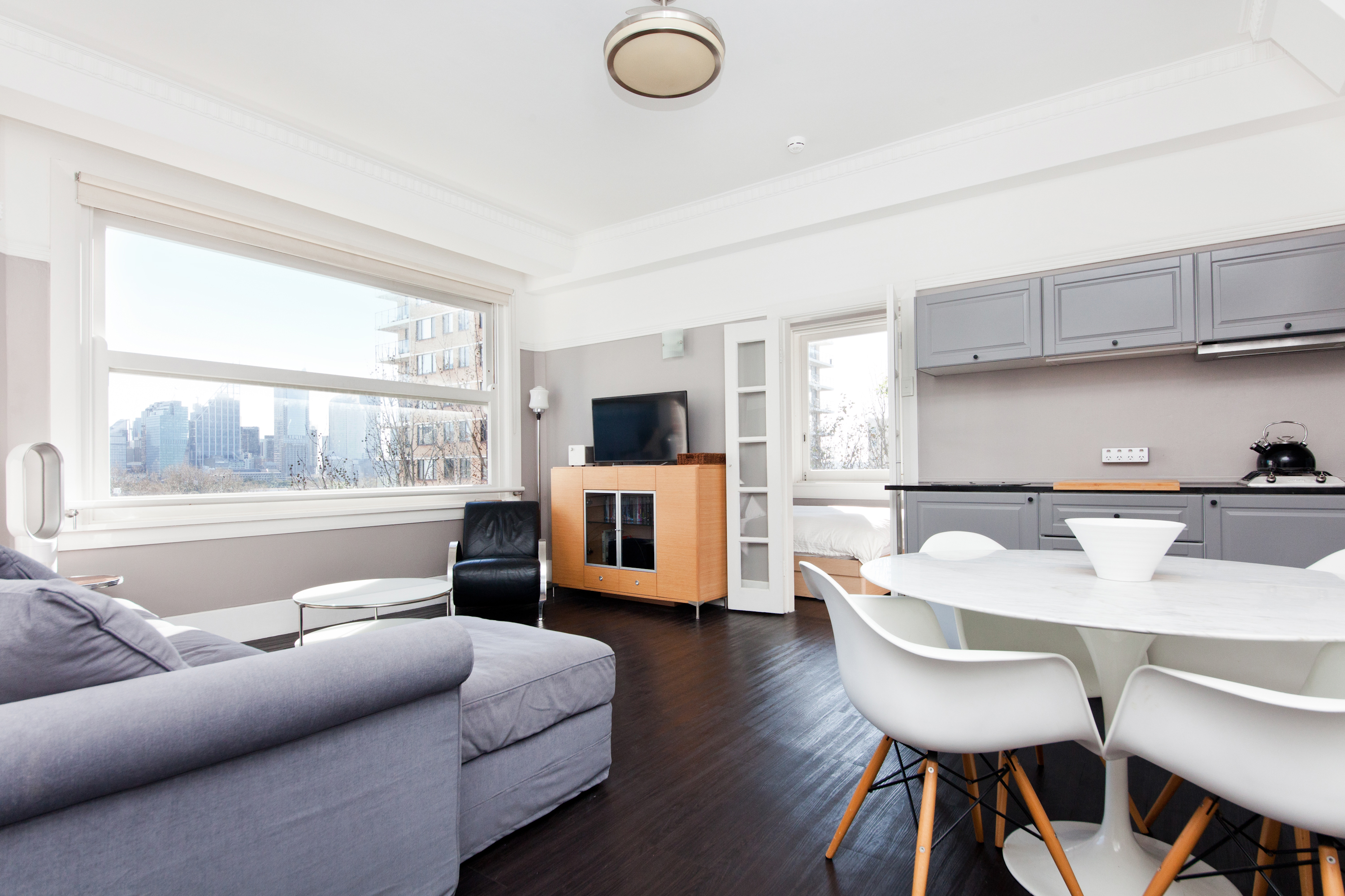Potts Point Apt - Sunny with Views