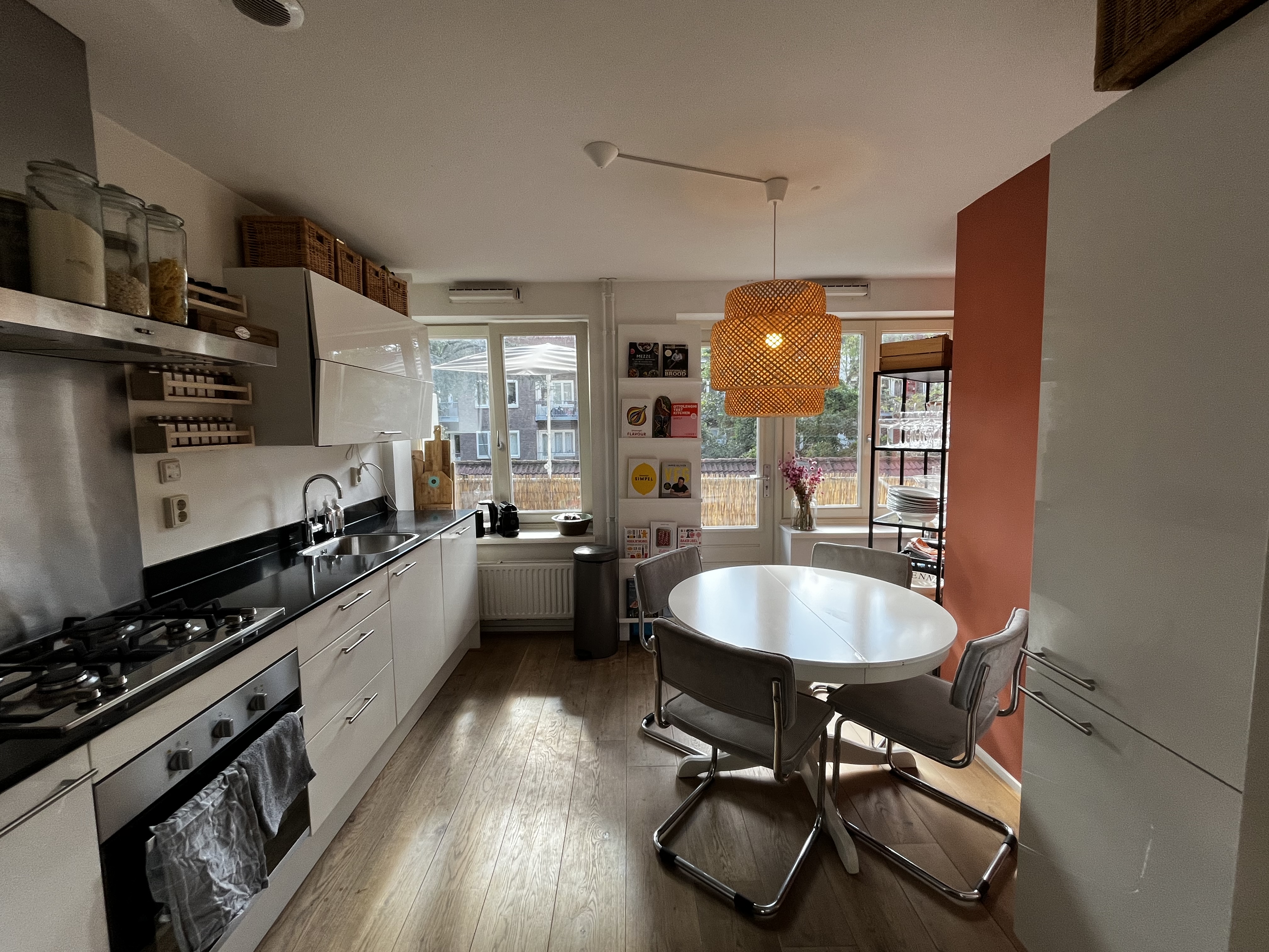 Stijlvol en cosy appartement in stadsdeel Zuid — Amsterdam stay