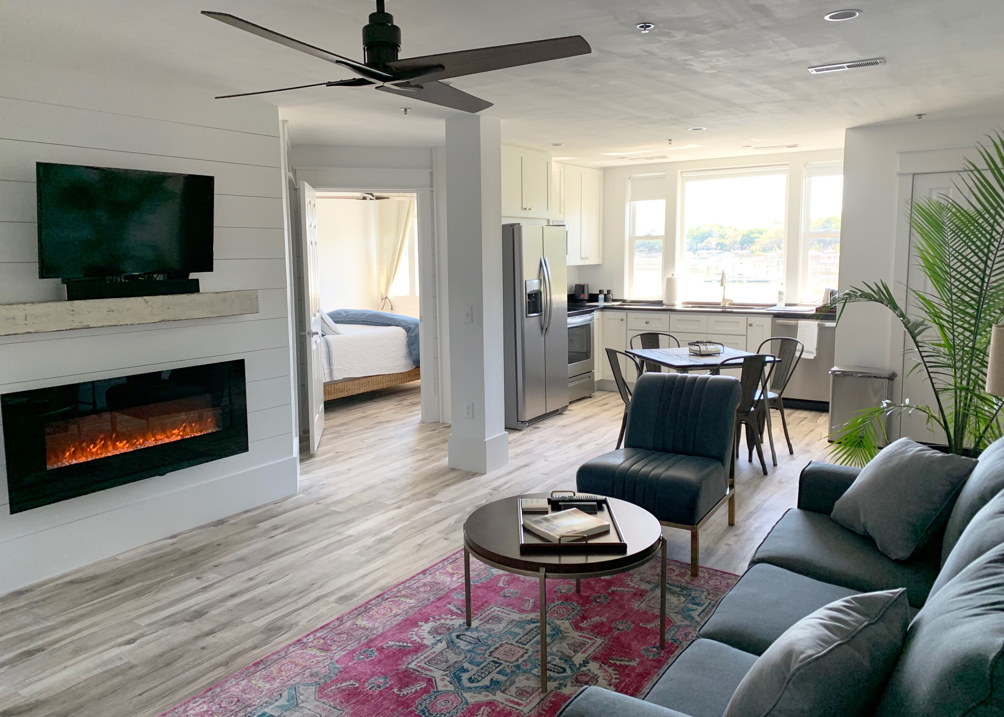 Sailboats and Sunsets at Lady's Island Marina Apartments for Rent in