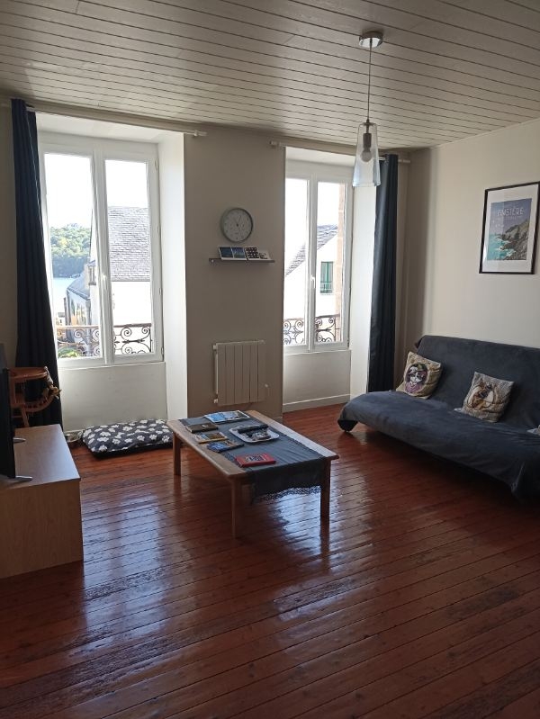 Audierne: quiet apartment 2min from the port