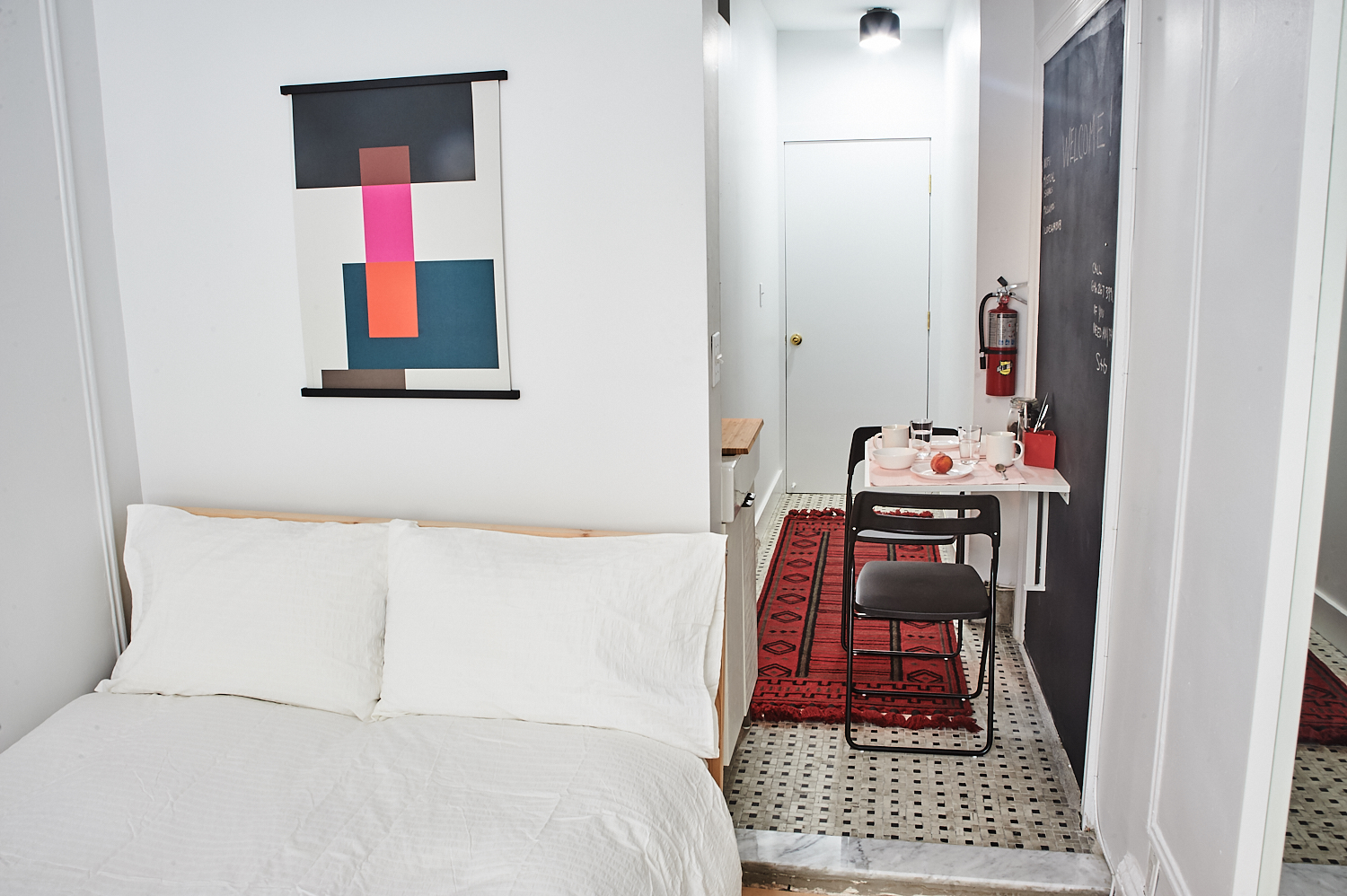 East Village Private Guest Suite for One Guest