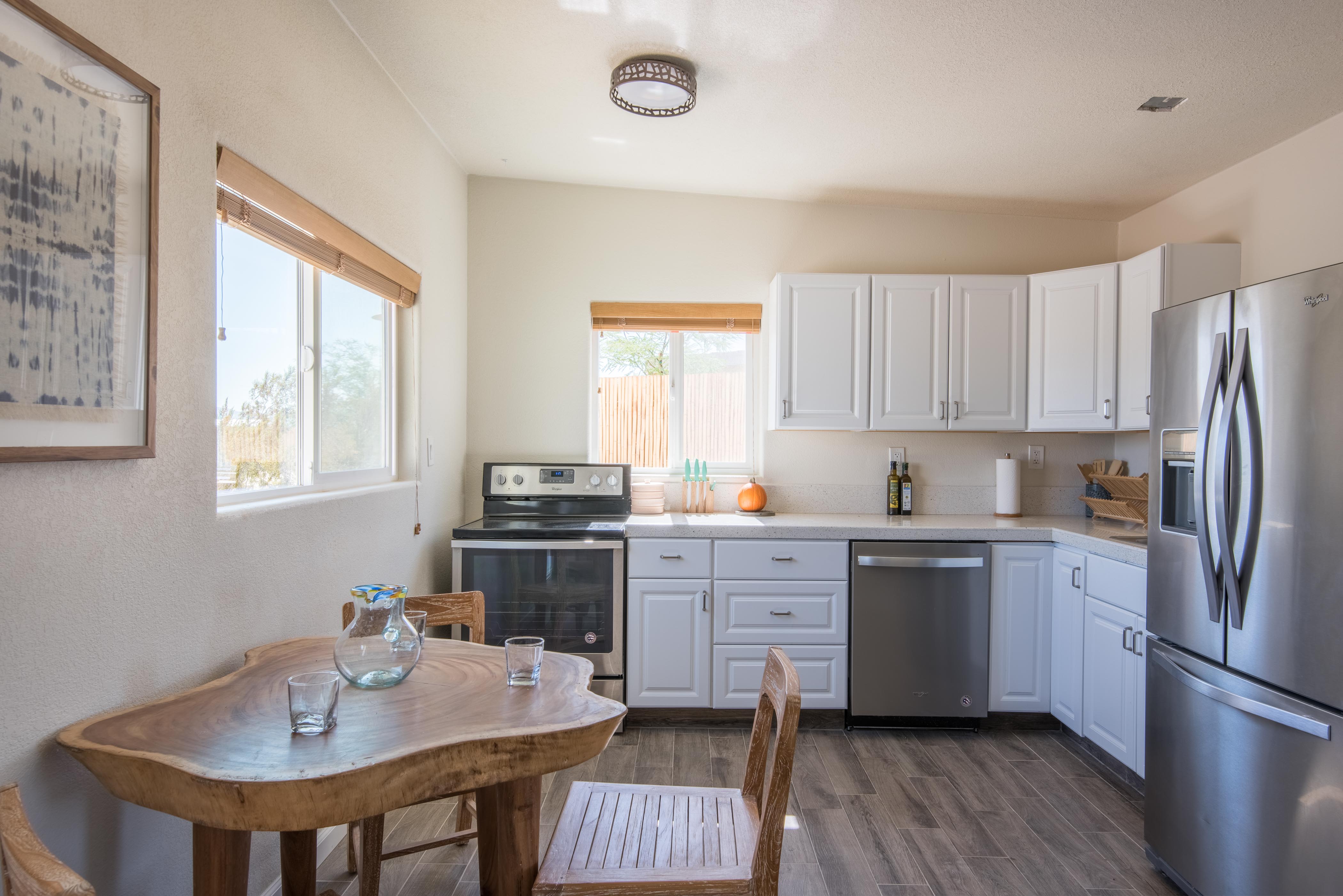 *Private Hot Springs* Ocotillo House Houses for Rent in Twentynine