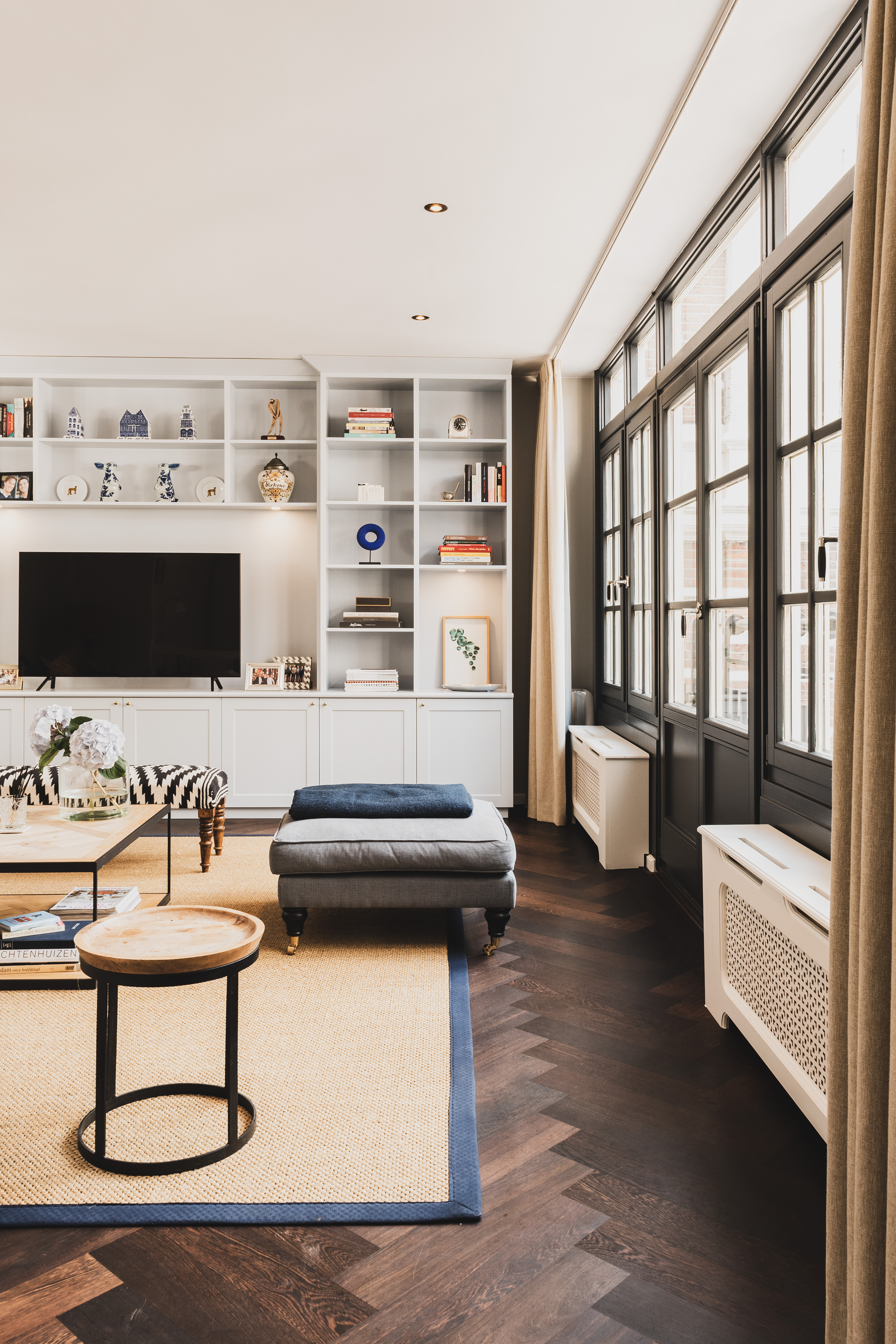 Fantastic light and spacious loft in de "pijp" — Amsterdam stay