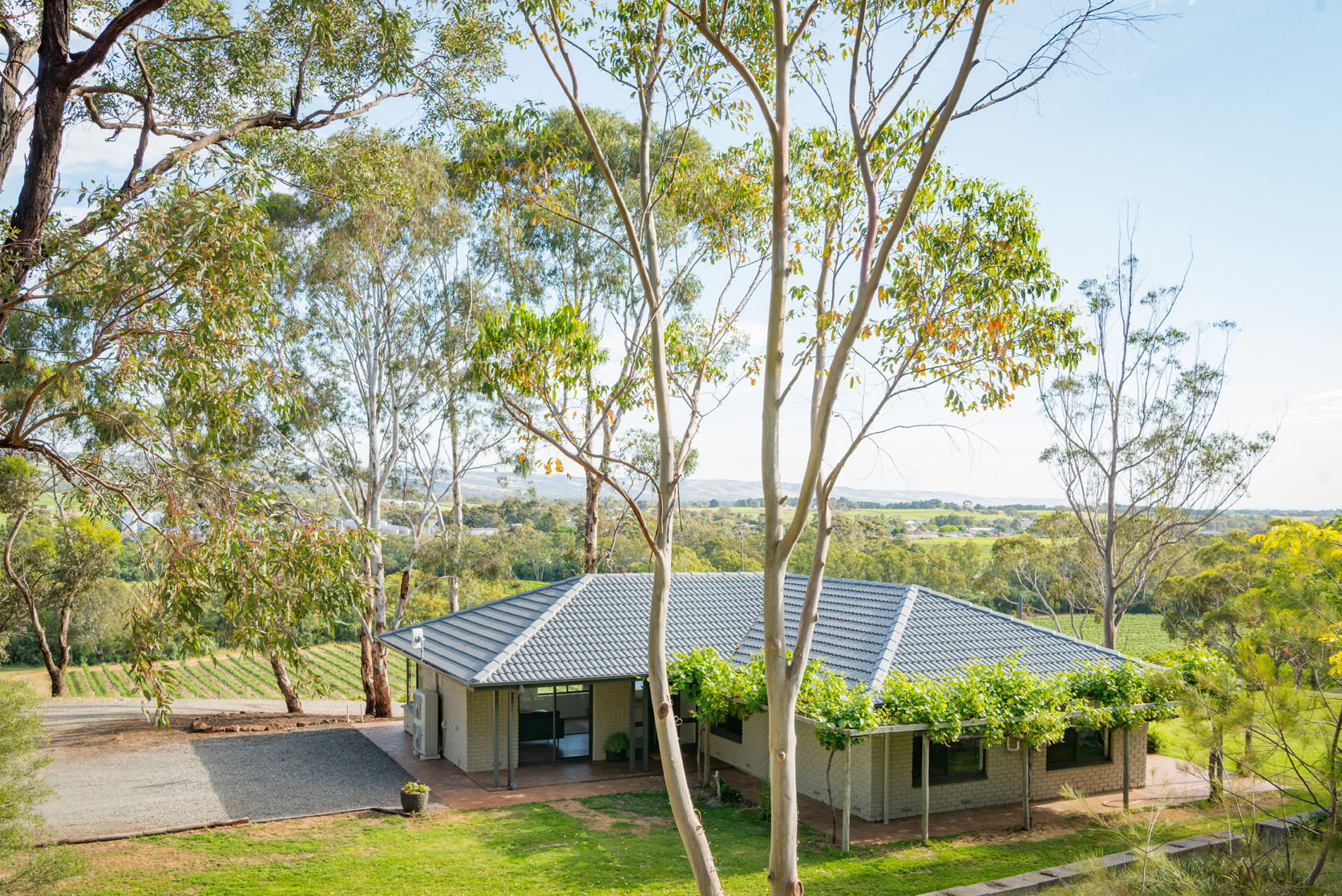 McLaren Vale Getaways Hillside House Houses for Rent in McLaren