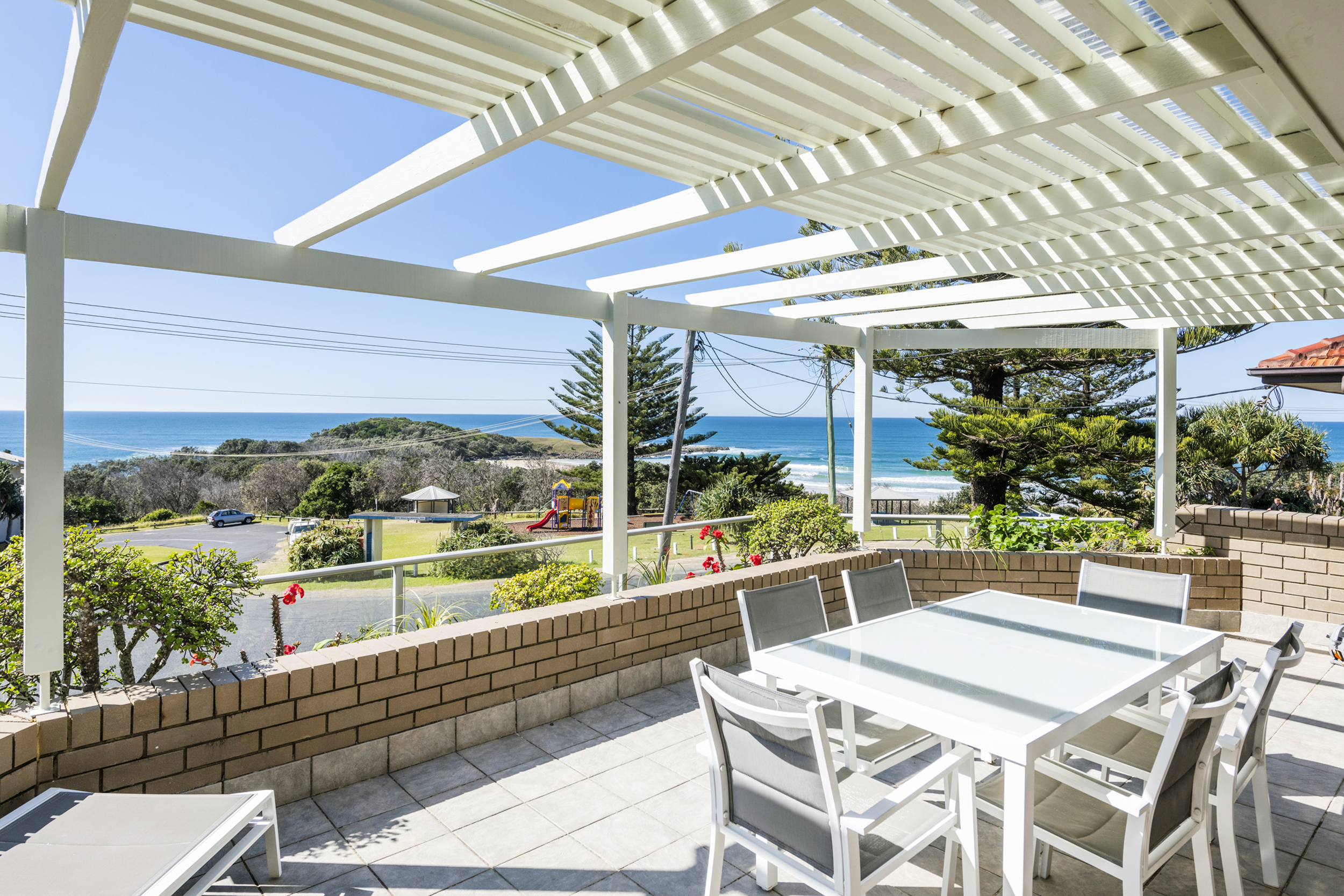 Location+ Ocean & headland views. Wifi, linen +