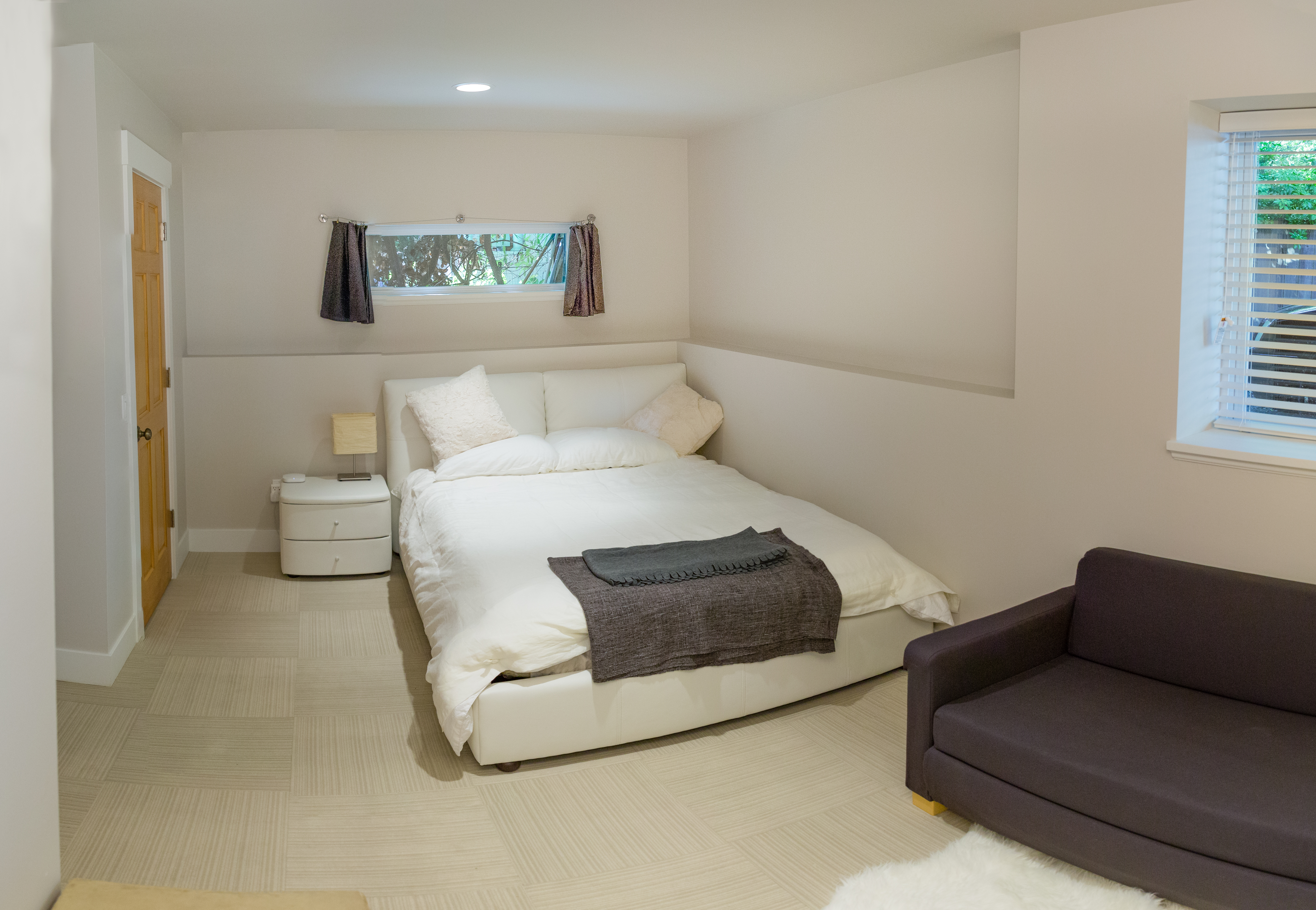 Cozy Private Unit in Central Capitol Hill