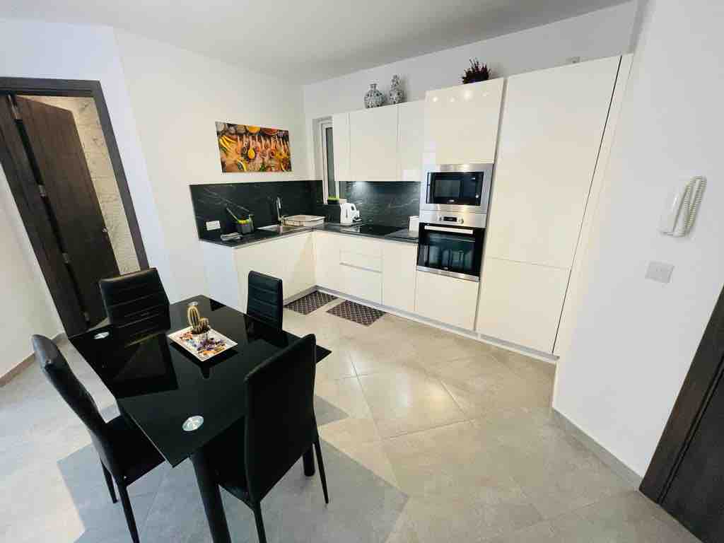 Luxury Furnished 1 Bedroom Apt in Msida/Ta Xbiex