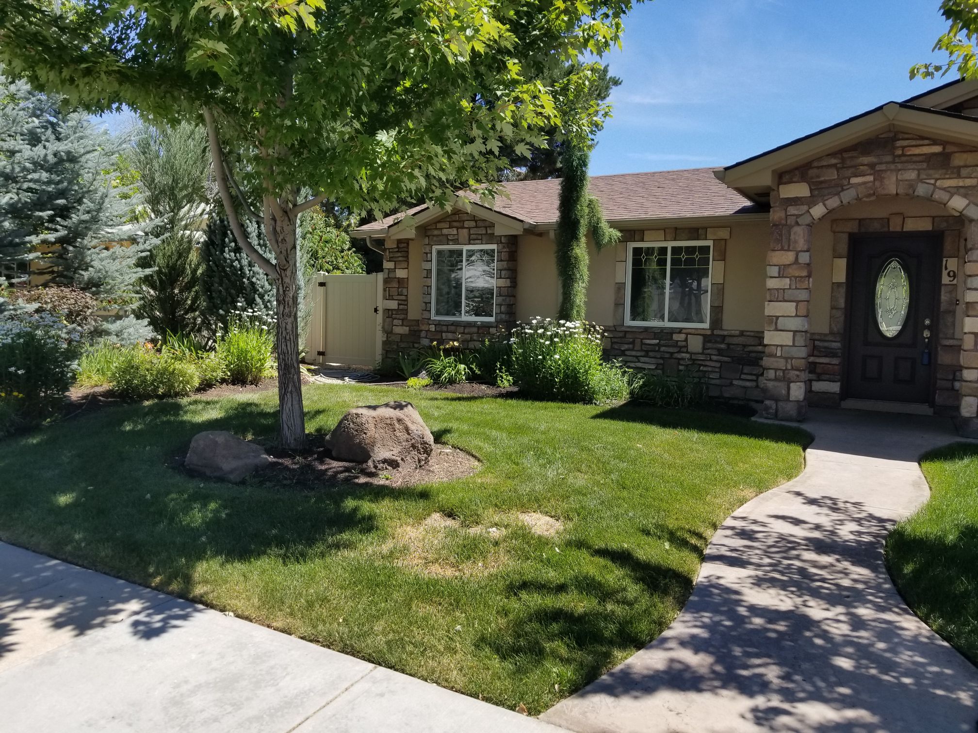 Duncan HouseBusiness, Pleasure, Or Family Time! Houses for Rent in