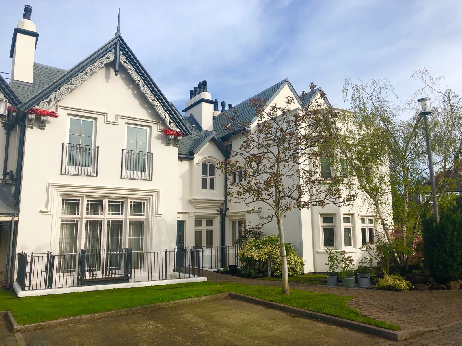 Liverpool, Luxury 2 bed Apt, Pool table.