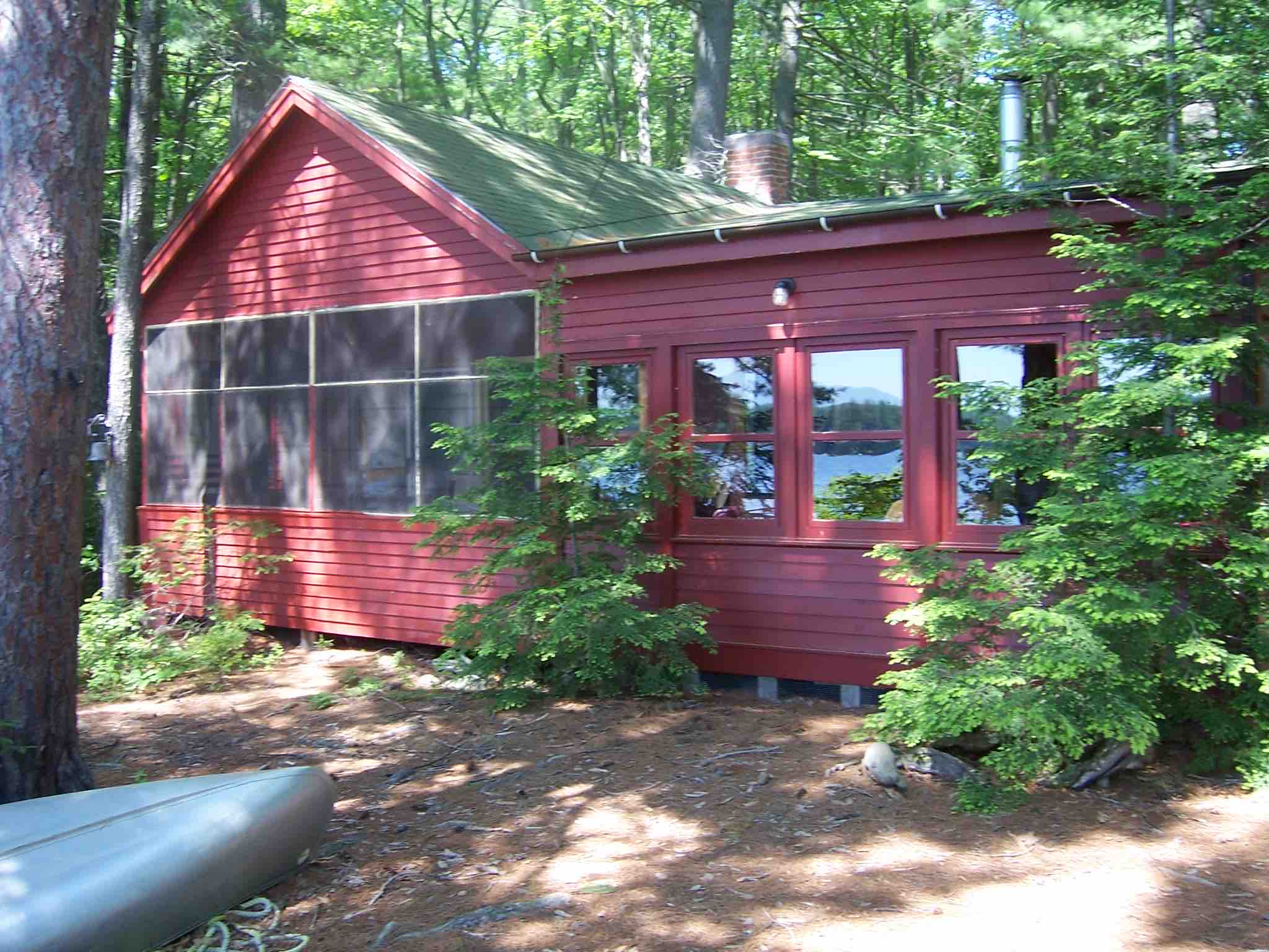 Lucky Lodge on Conway Lake Cottages for Rent in Conway, New Hampshire
