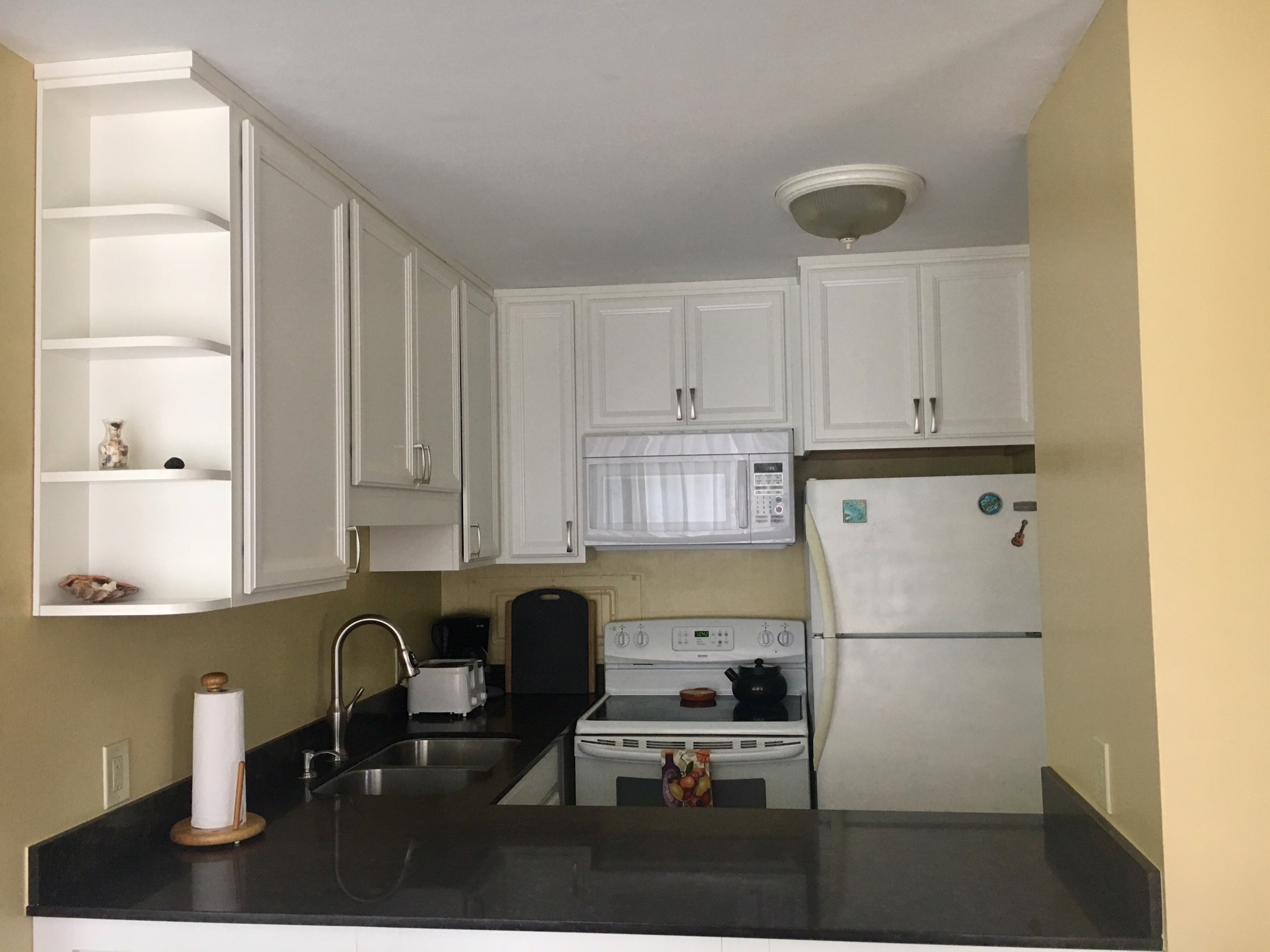 Turtle Bay Treasure! Condominiums for Rent in Kahuku, Hawaii, United