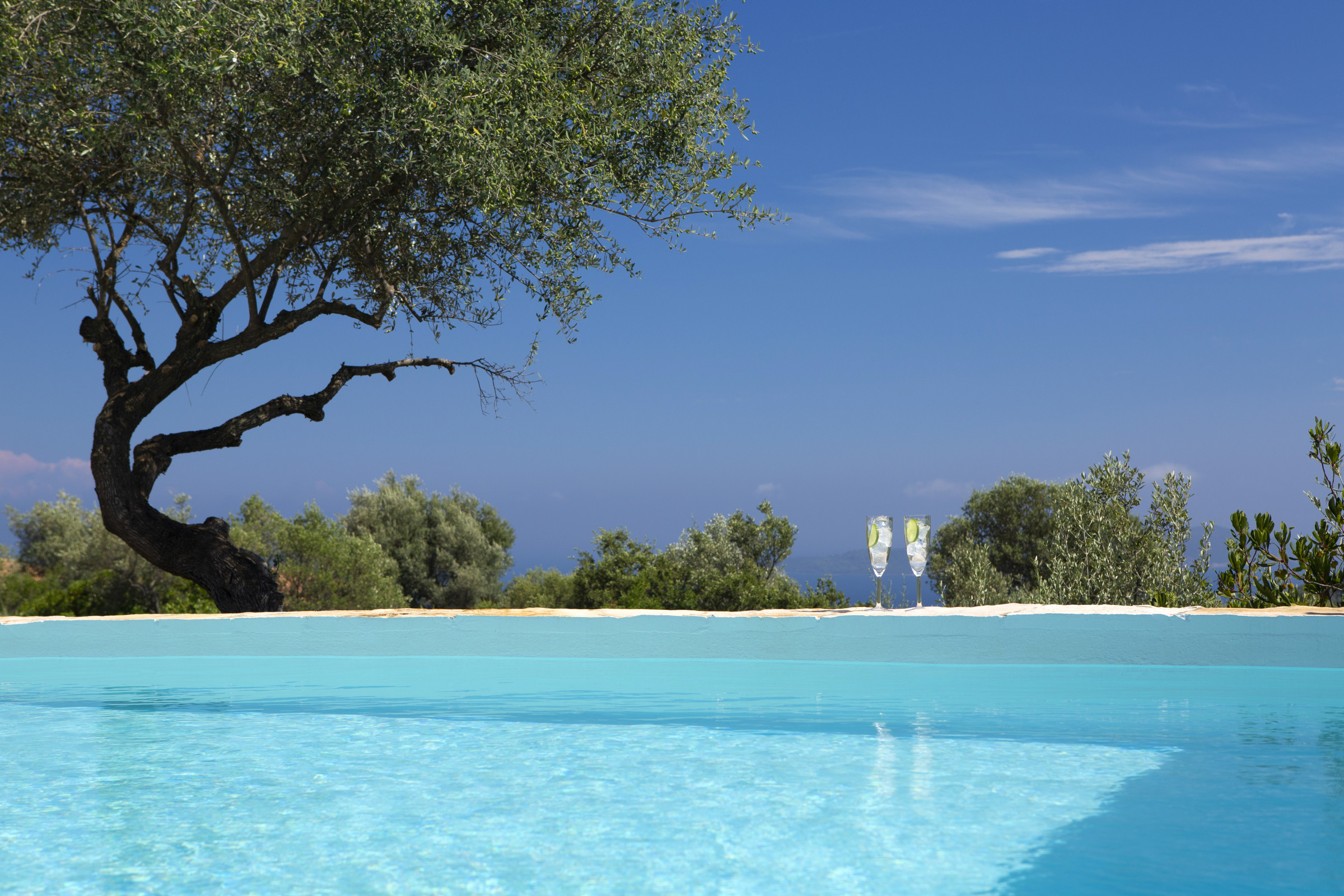 Villa Stella...Between green and blue!