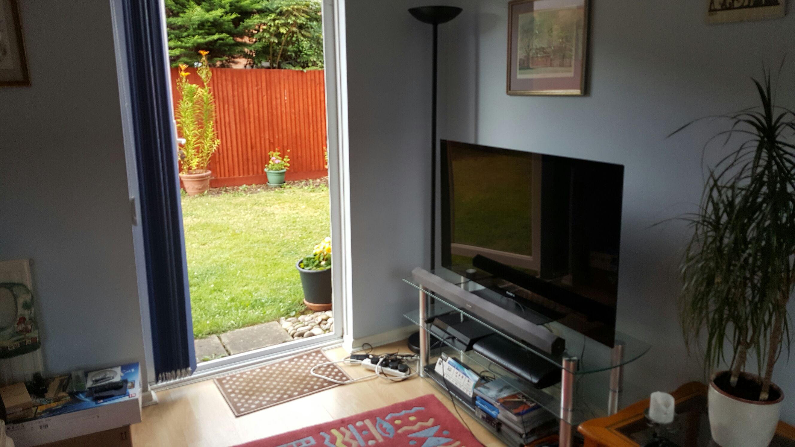 1 bed apt 30 mins from Windsor castle in Hounslow, London