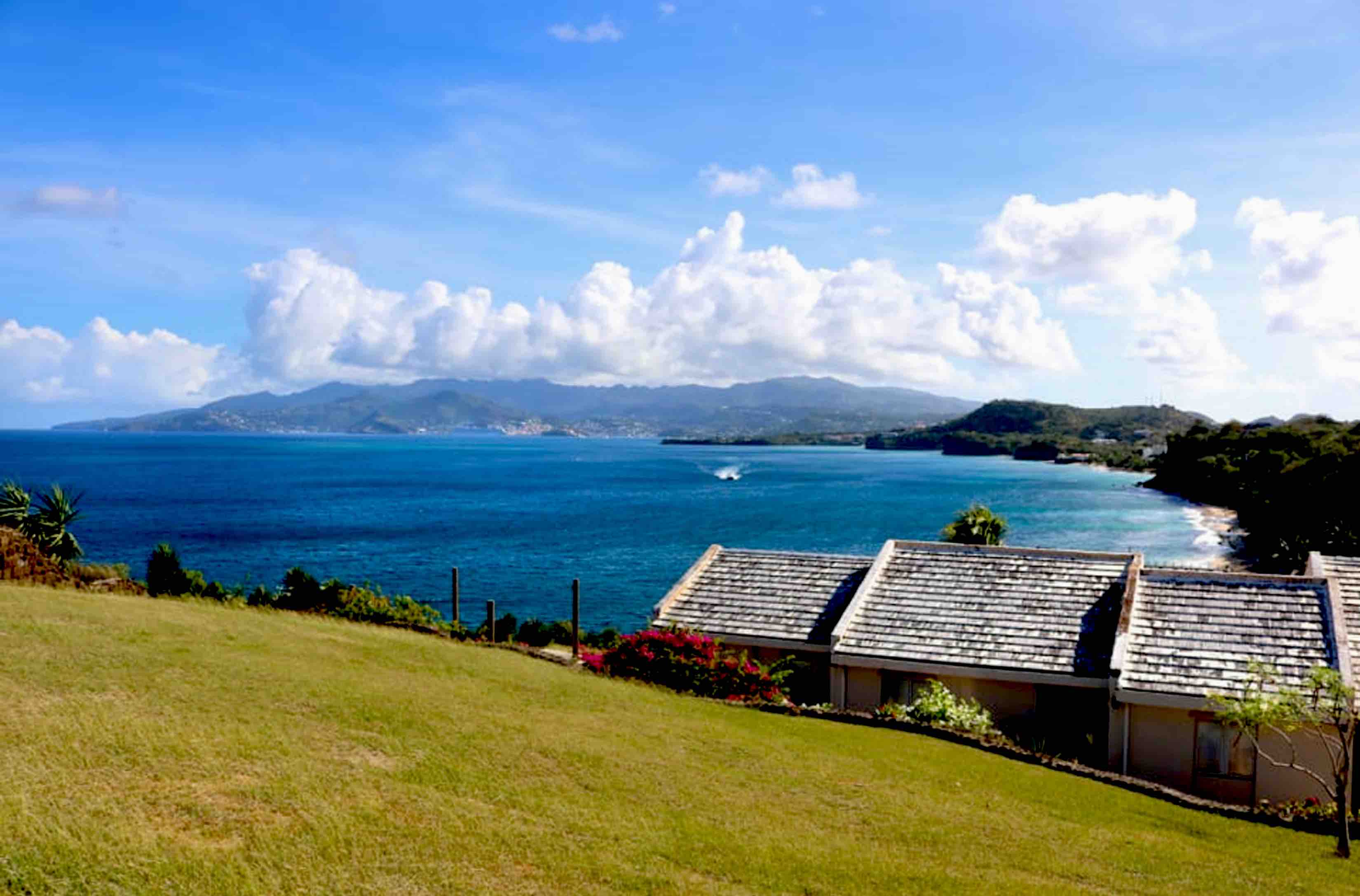 Pinquin Cottage- breathtaking panoramic sea views