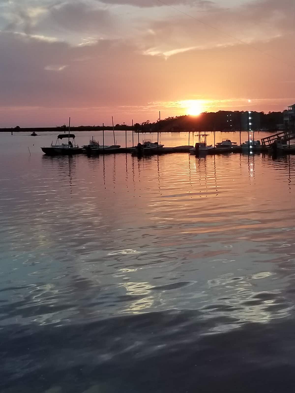 LOCATION!! FISHING & SCALLOPING! MINUTES TO GULF!