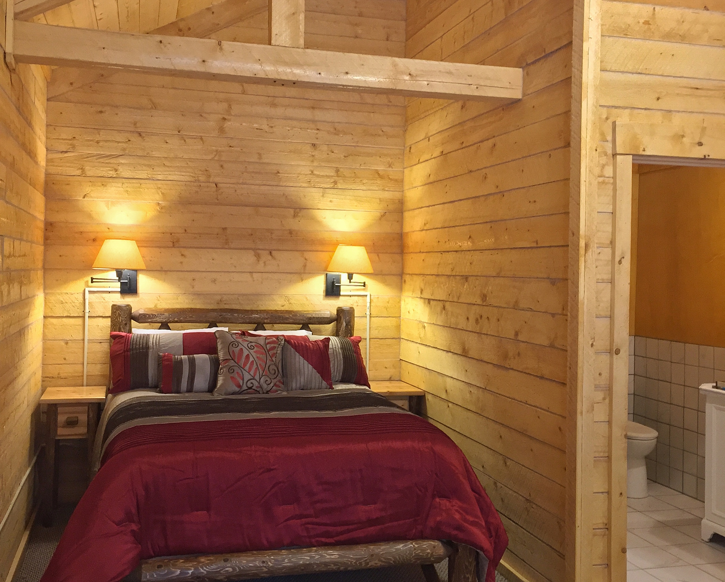 Cozy Bear Cabin Close to Park and Much More... Houses for Rent in